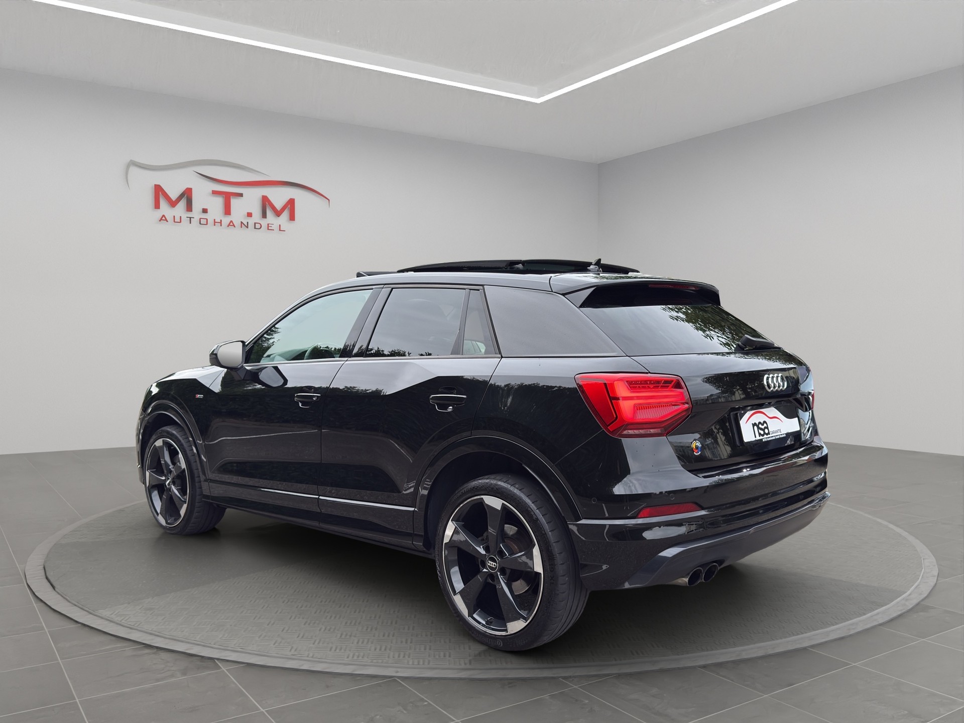 AUDI Q2 2.0 TFSI sport quattro S-tronic-image-8