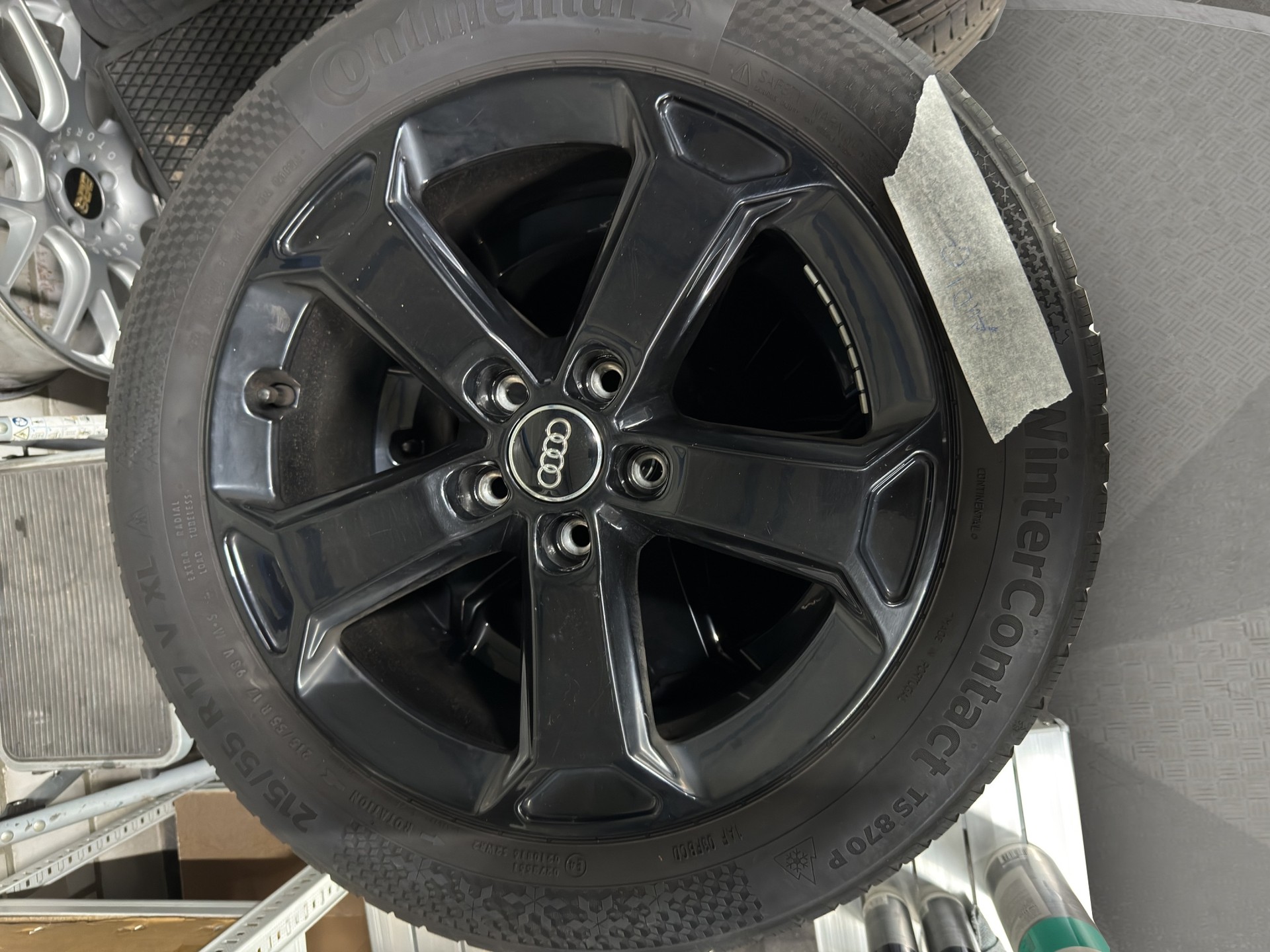 AUDI Q2 2.0 TFSI sport quattro S-tronic-image-23