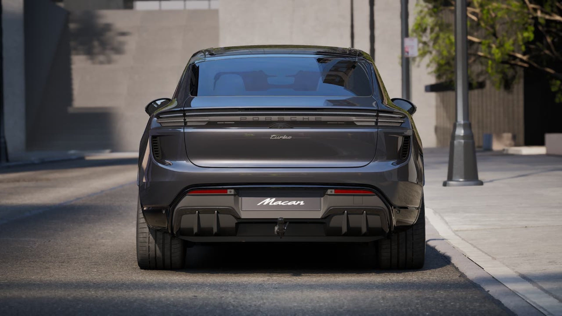 PORSCHE Macan Turbo-image-6