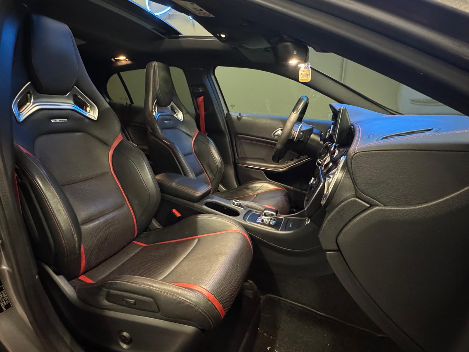 MERCEDES-BENZ GLA 45 AMG 4Matic 7G-DCT-image-10