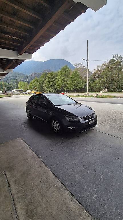 SEAT Leon 1.8 TSI FR-image-1