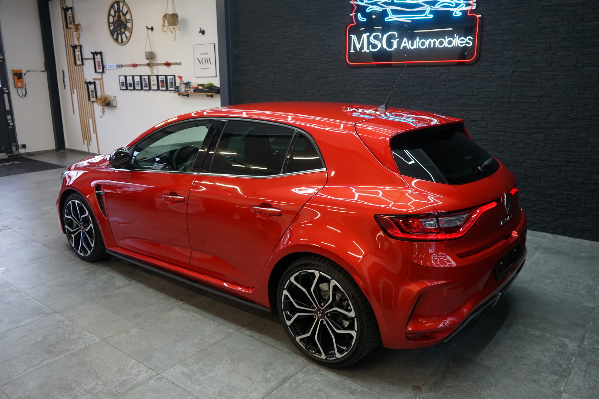 RENAULT Mégane RS 280 EDC-image-2