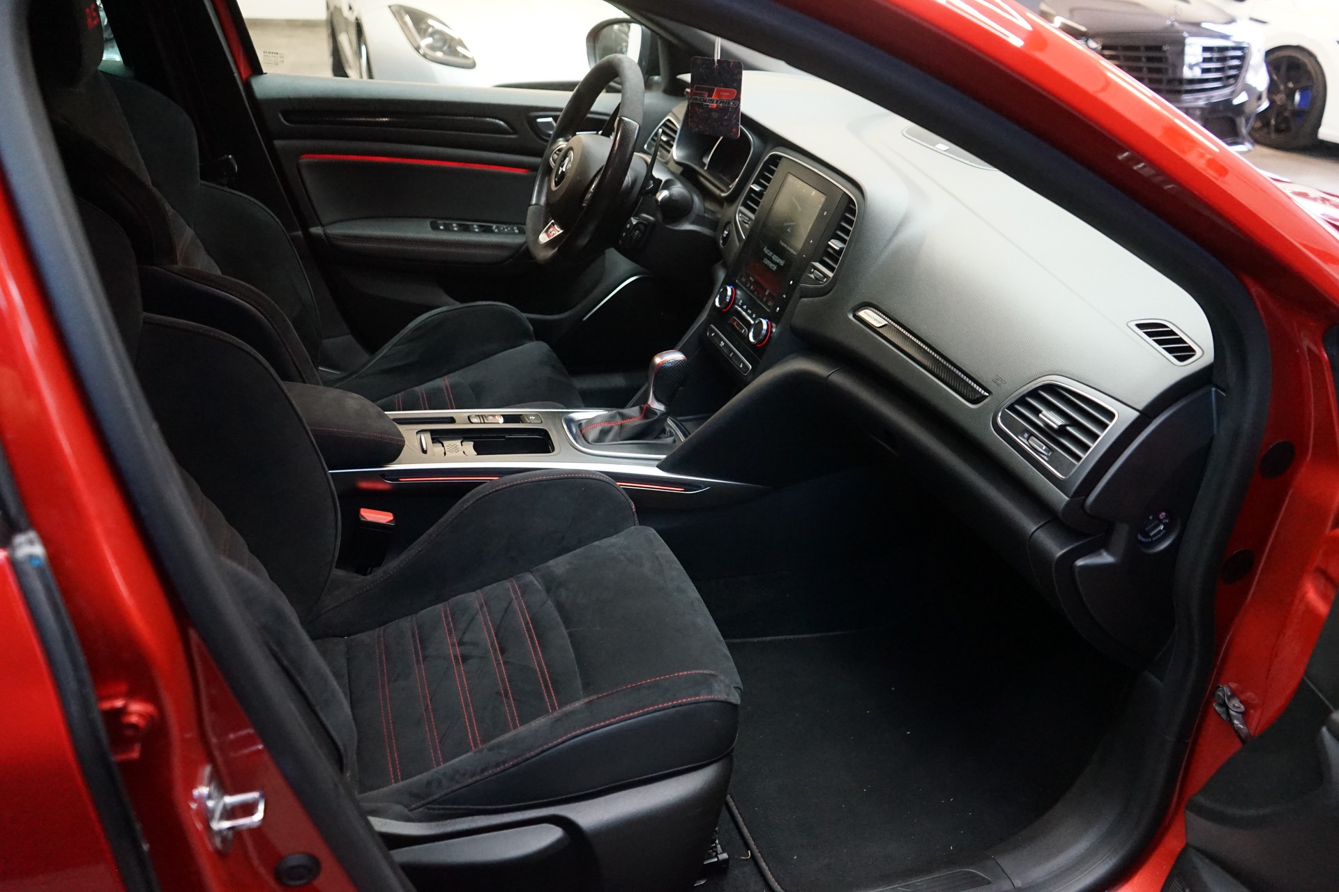 RENAULT Mégane RS 280 EDC-image-5