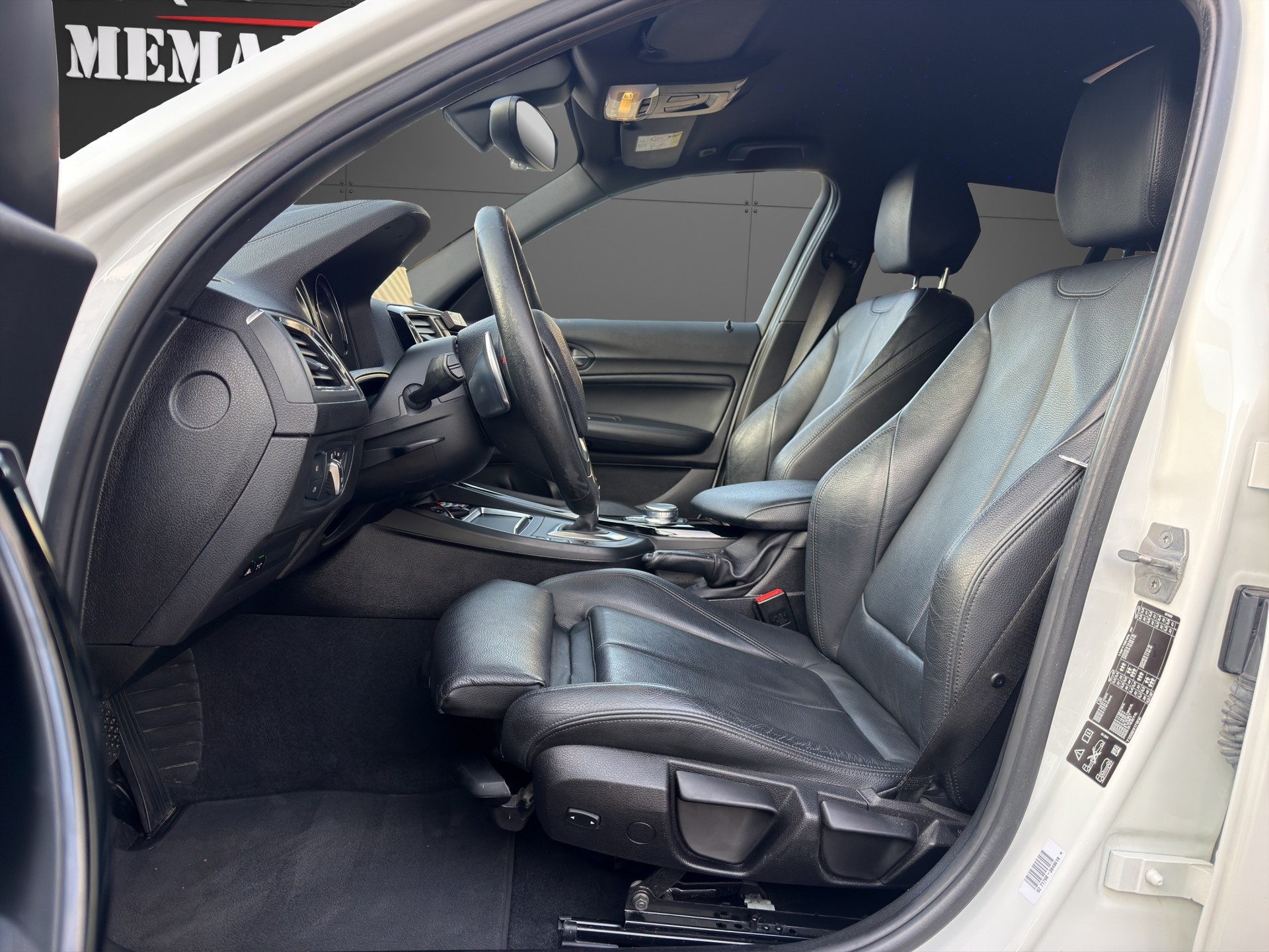 BMW 120d xDrive Edition Sport Line Steptronic-image-12