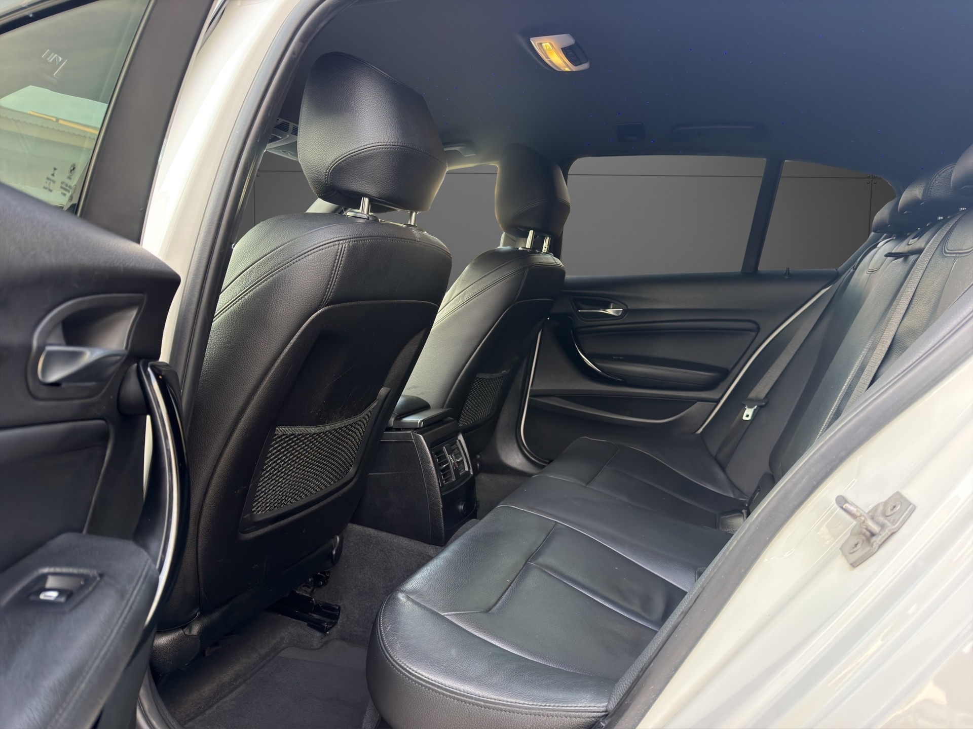 BMW 120d xDrive Edition Sport Line Steptronic-image-13