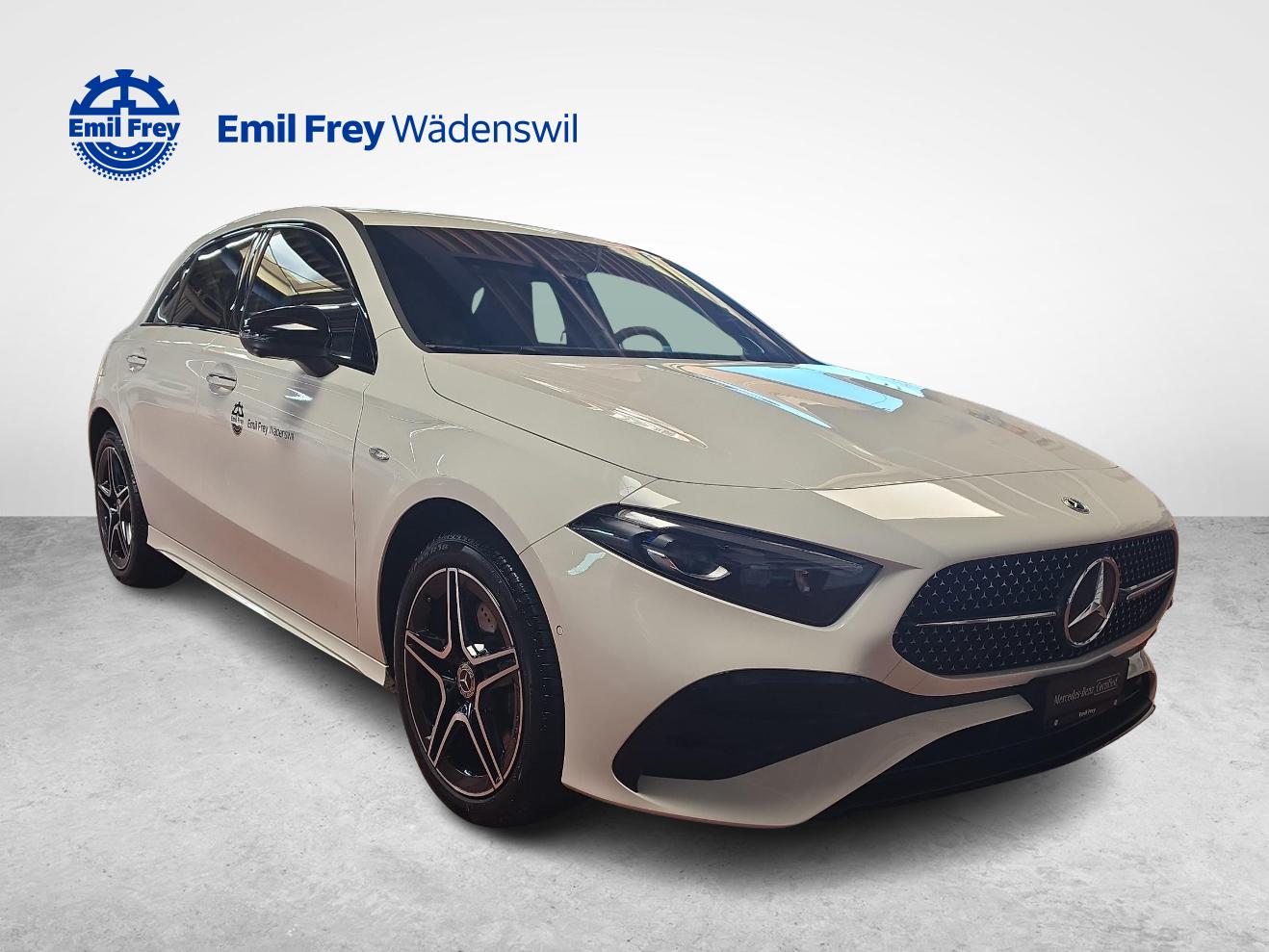 MERCEDES-BENZ A 250 e EQ Star AMG Line-image-5