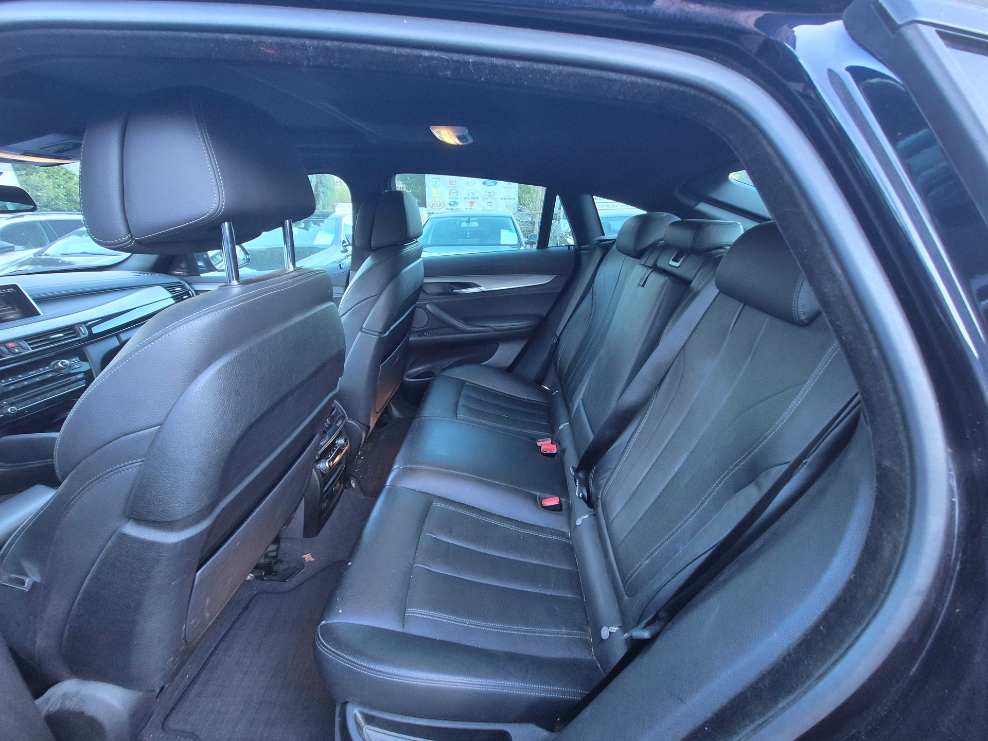 BMW X6 xDrive 40d Steptronic-image-9