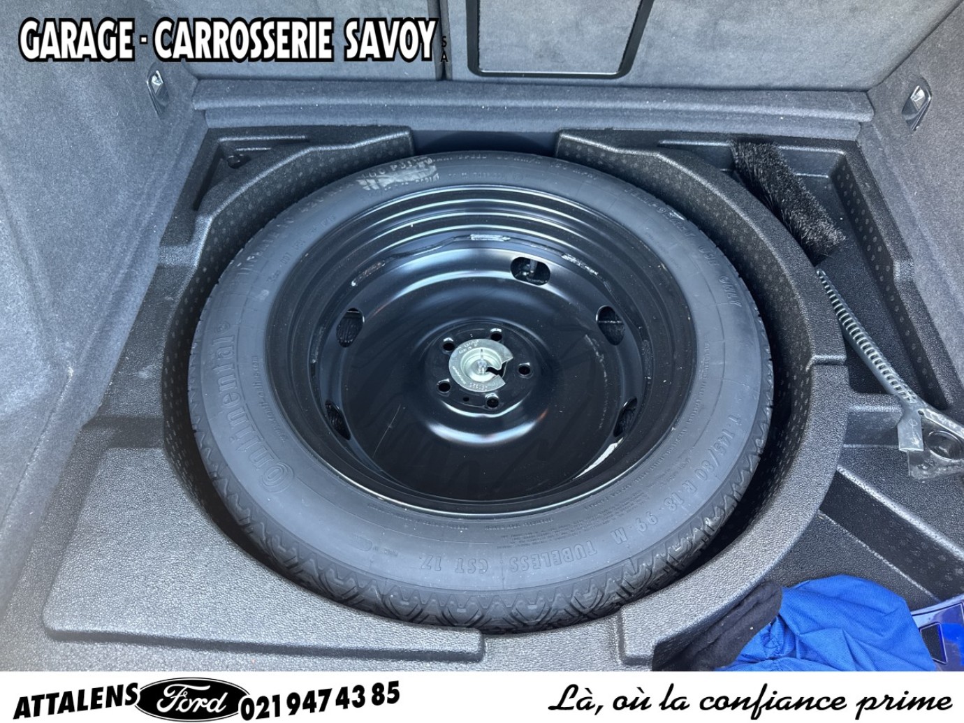 AUDI Q3 2.0 TFSI quattro S-tronic-image-13