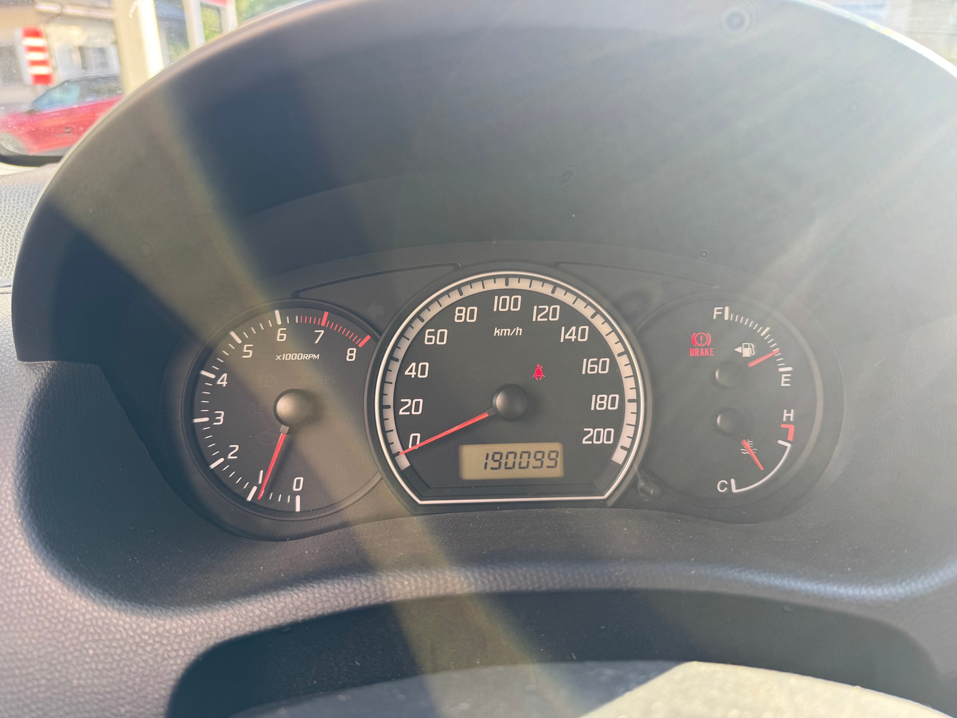 SUZUKI Swift 1.3i 16V GL Top 4x4-image-3