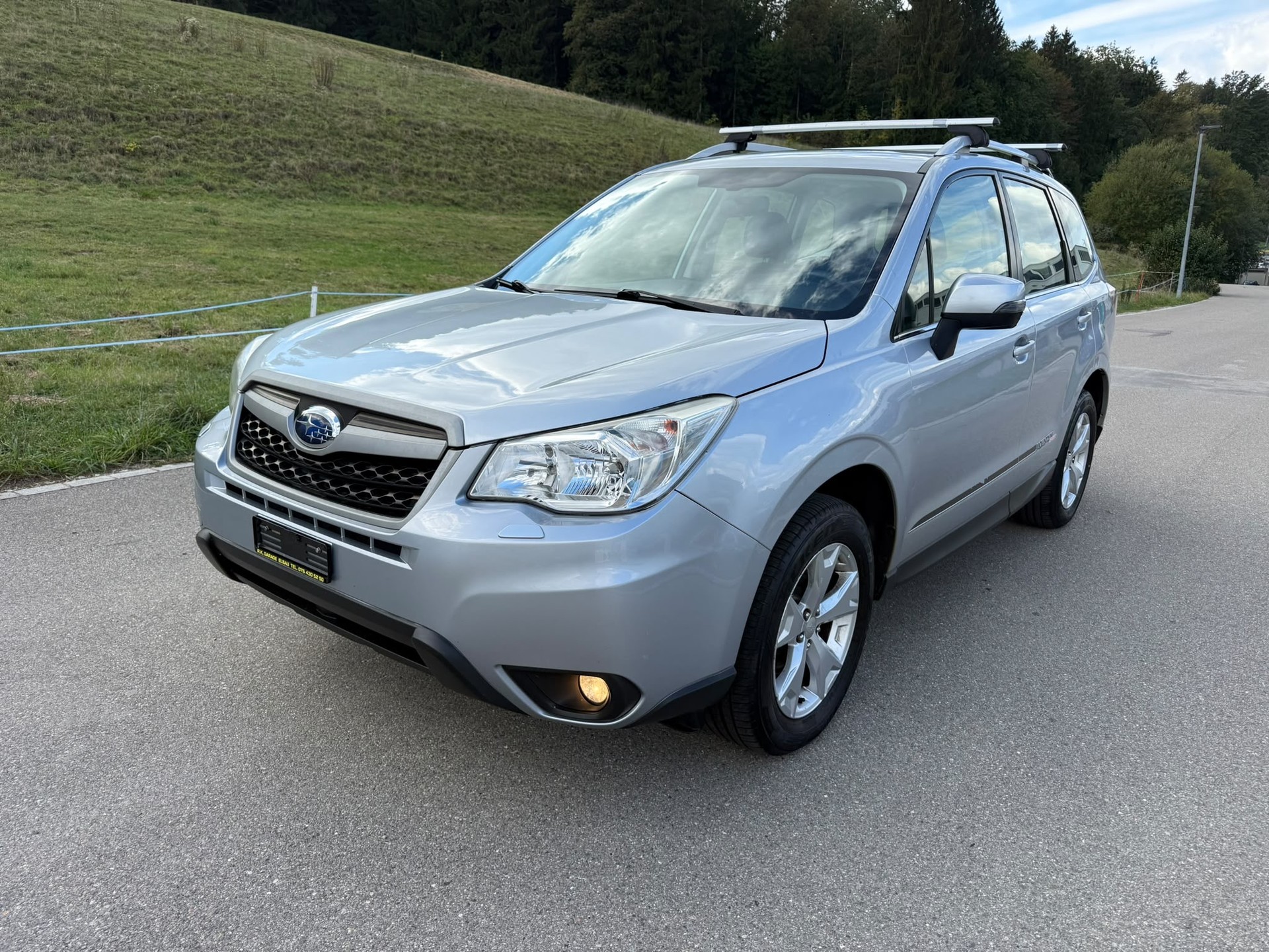 SUBARU Forester 2.0i Swiss Lineartronic-image-1