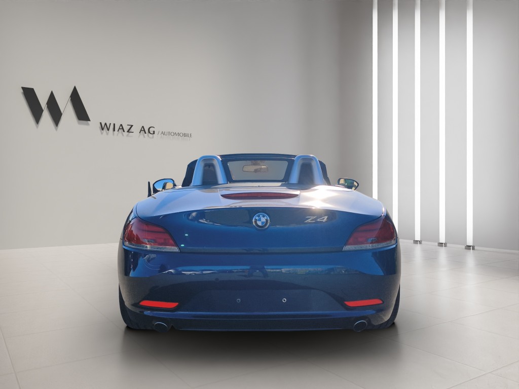 BMW Z4 35i sDrive DK Roadster-image-10