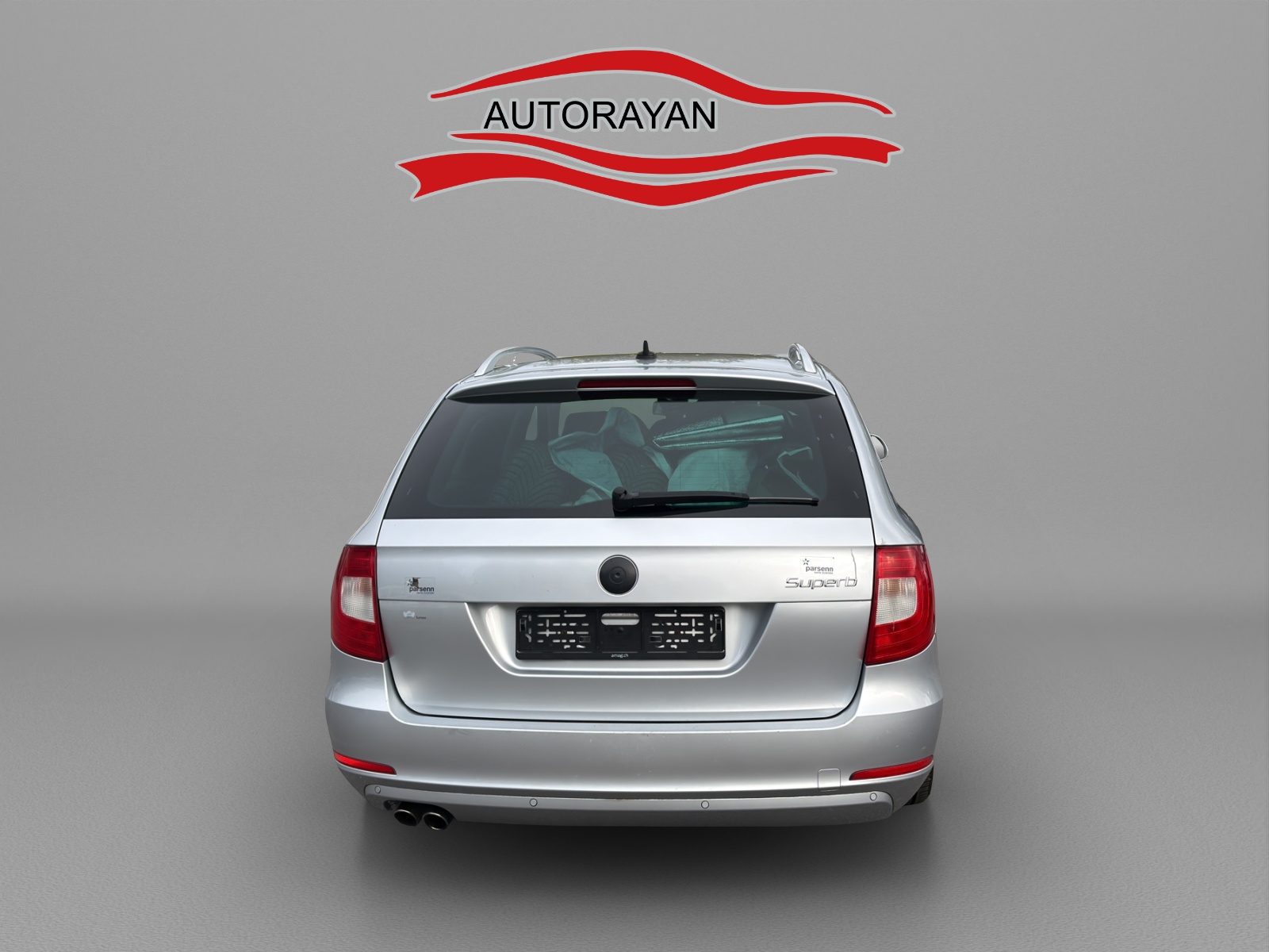 SKODA Superb Combi 2.0 TDi Elegance-image-3