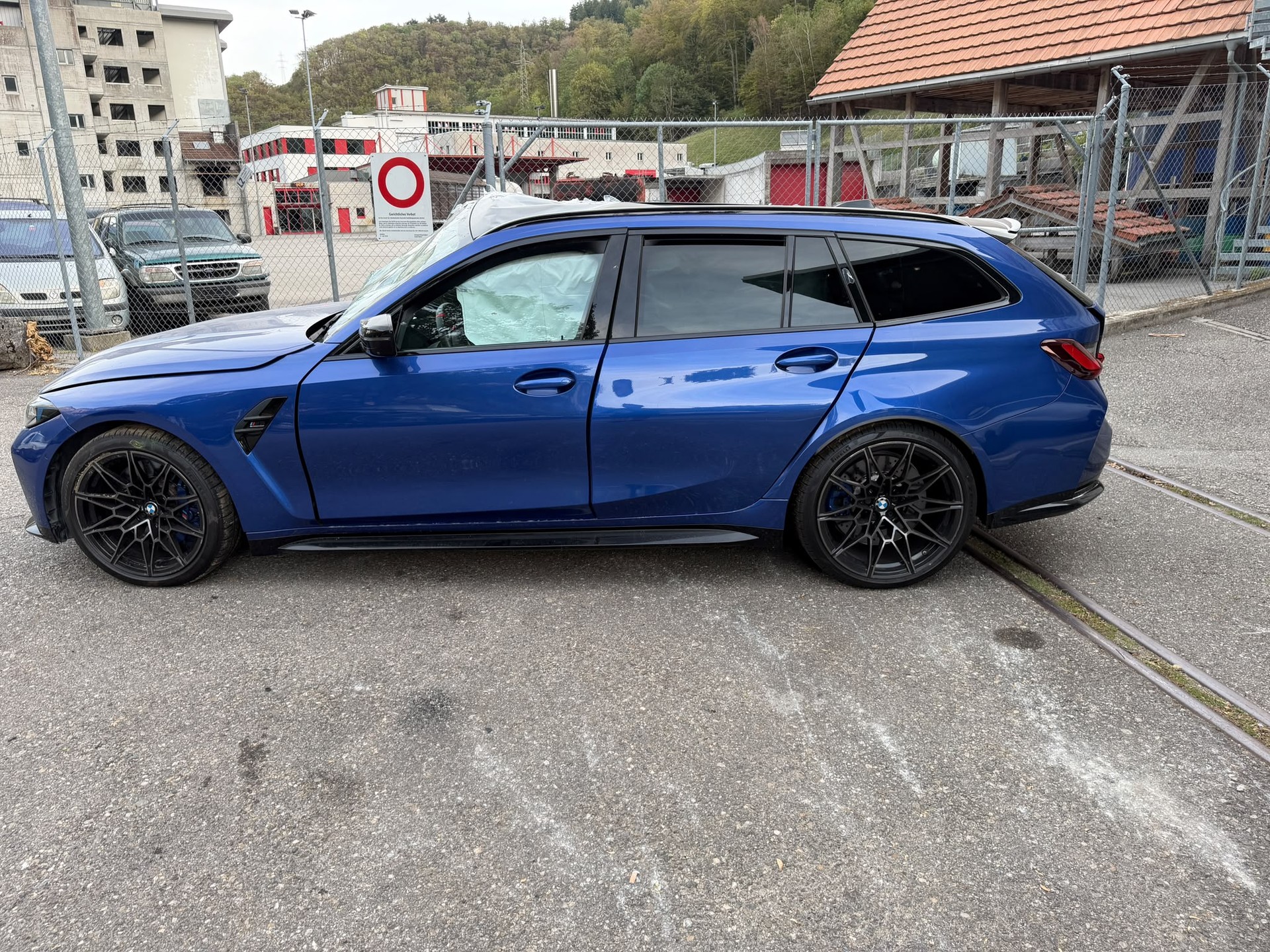 BMW M3 Touring xDrive Competition M-image-1