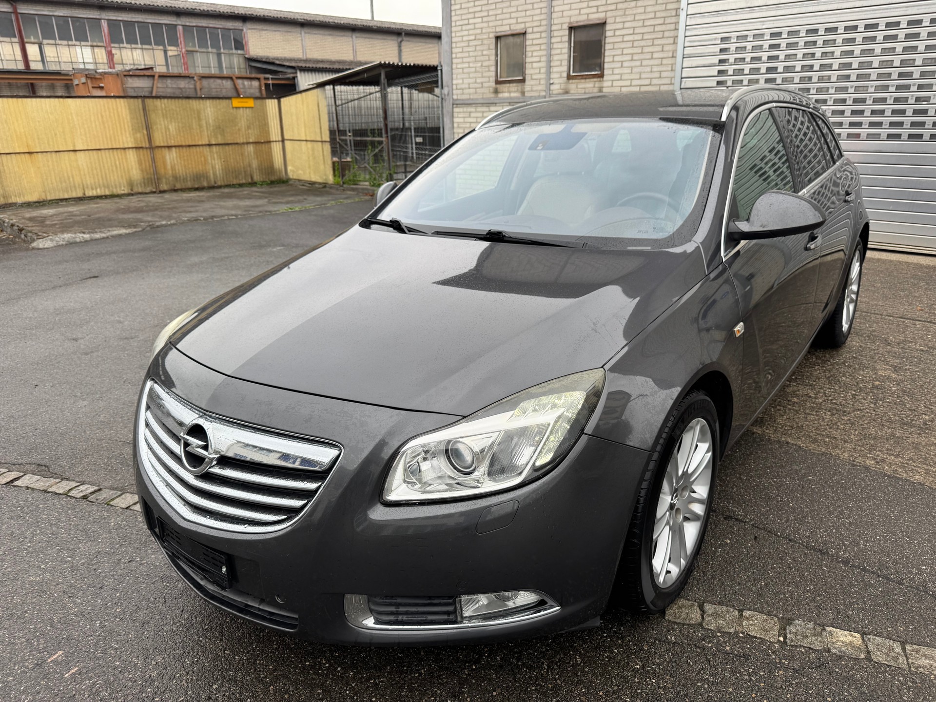 OPEL Insignia Sports Tourer 1.6 Turbo Cosmo-image-0