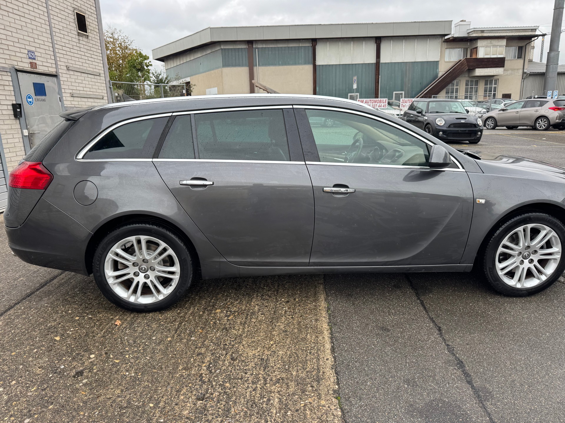 OPEL Insignia Sports Tourer 1.6 Turbo Cosmo-image-3