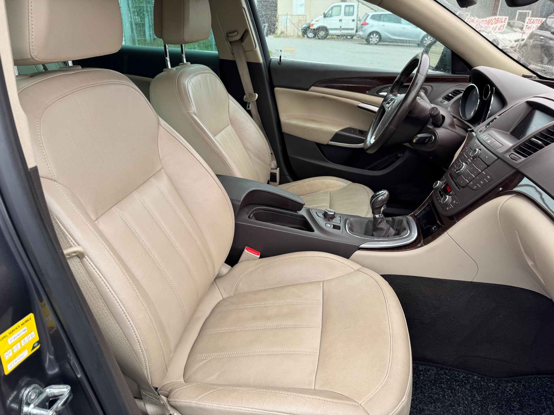 OPEL Insignia Sports Tourer 1.6 Turbo Cosmo-image-9