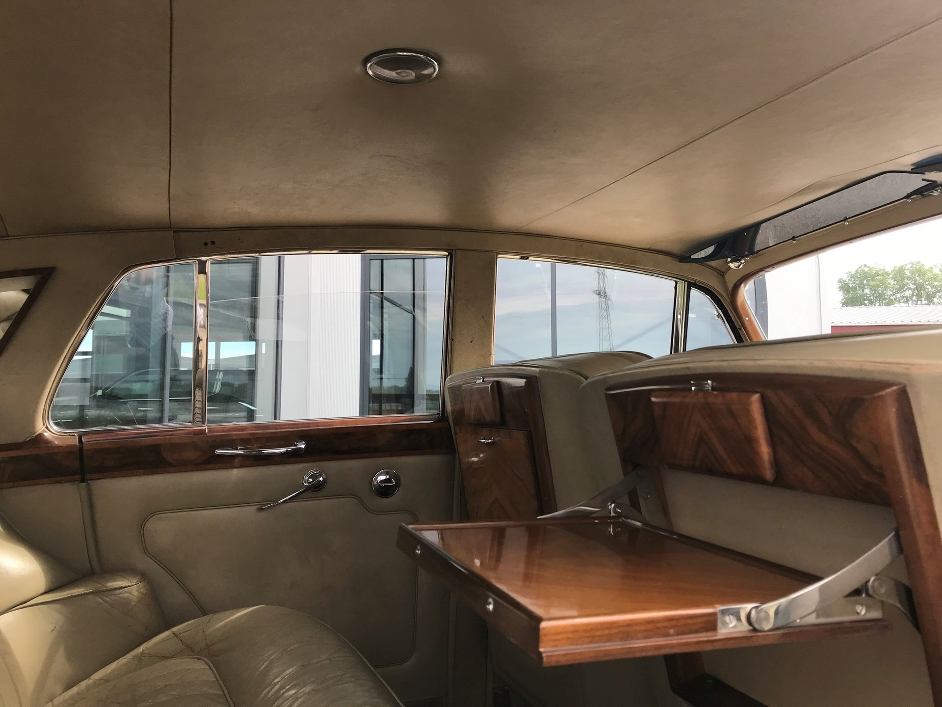 ROLLS-ROYCE Silver Cloud 3-image-16