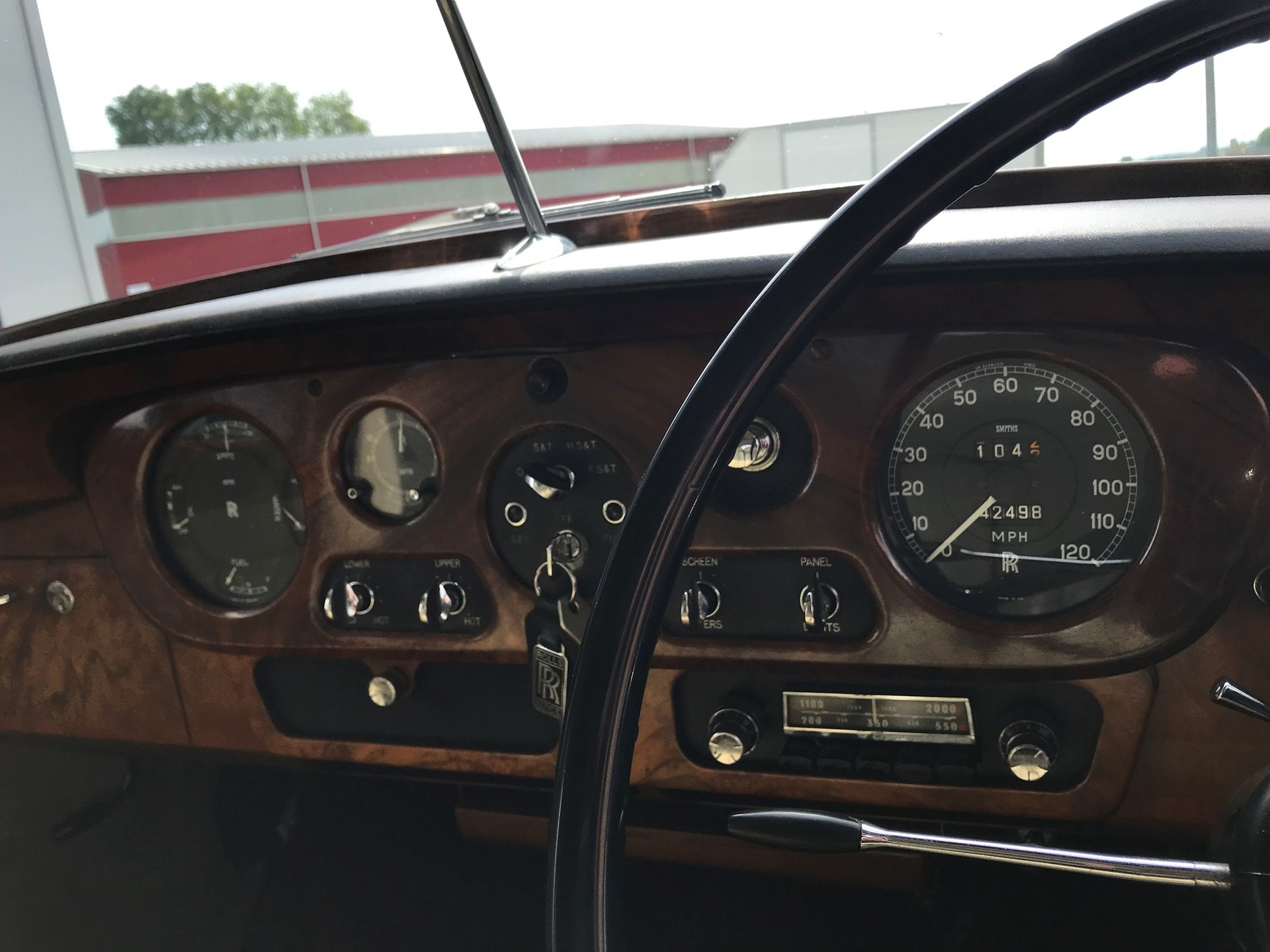 ROLLS-ROYCE Silver Cloud 3-image-18
