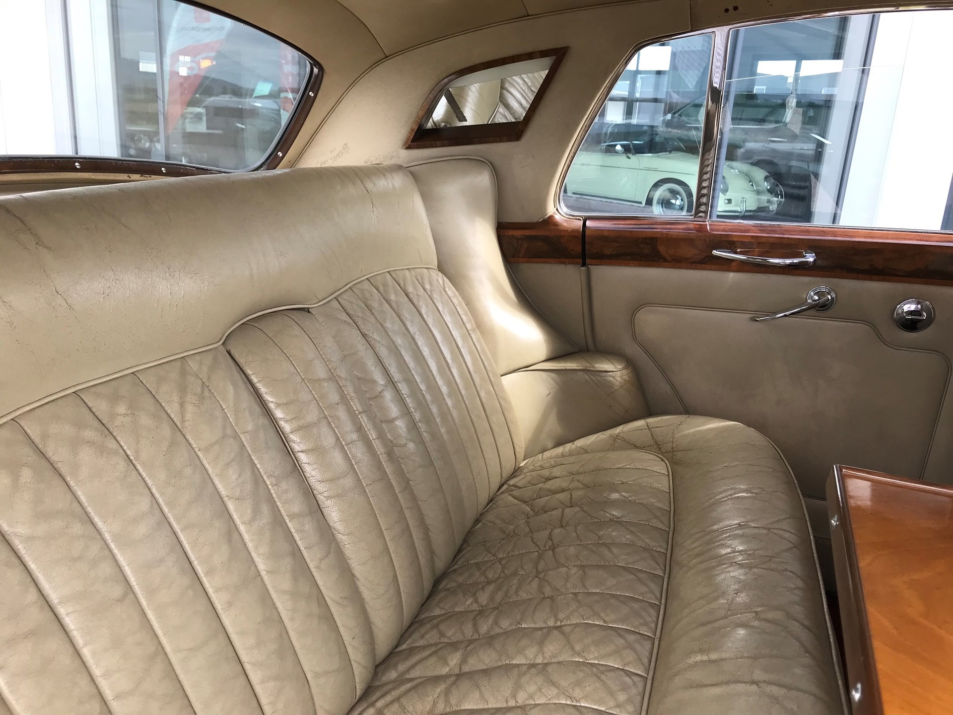 ROLLS-ROYCE Silver Cloud 3-image-17