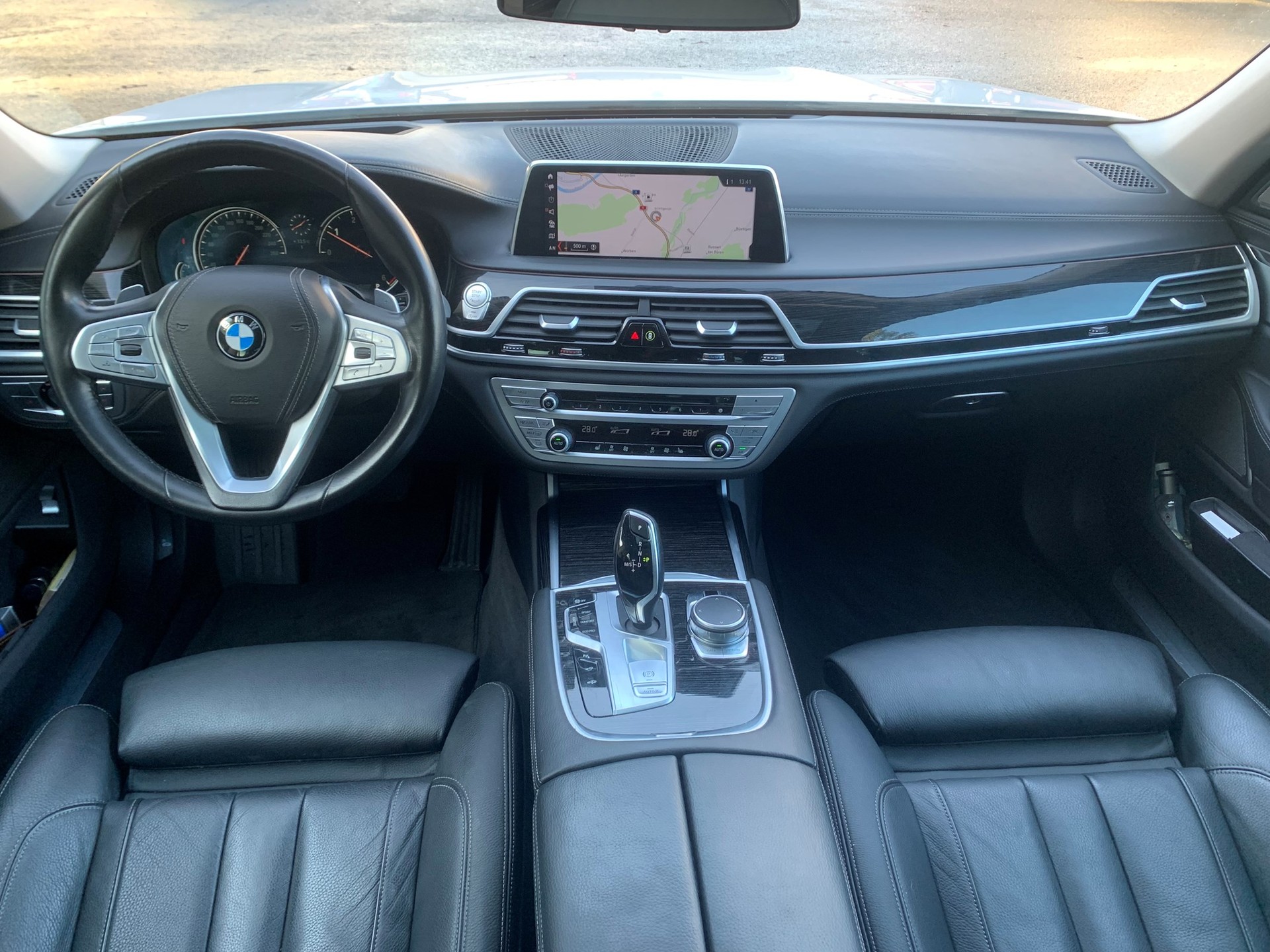 BMW 730d xDrive Steptronic-image-10