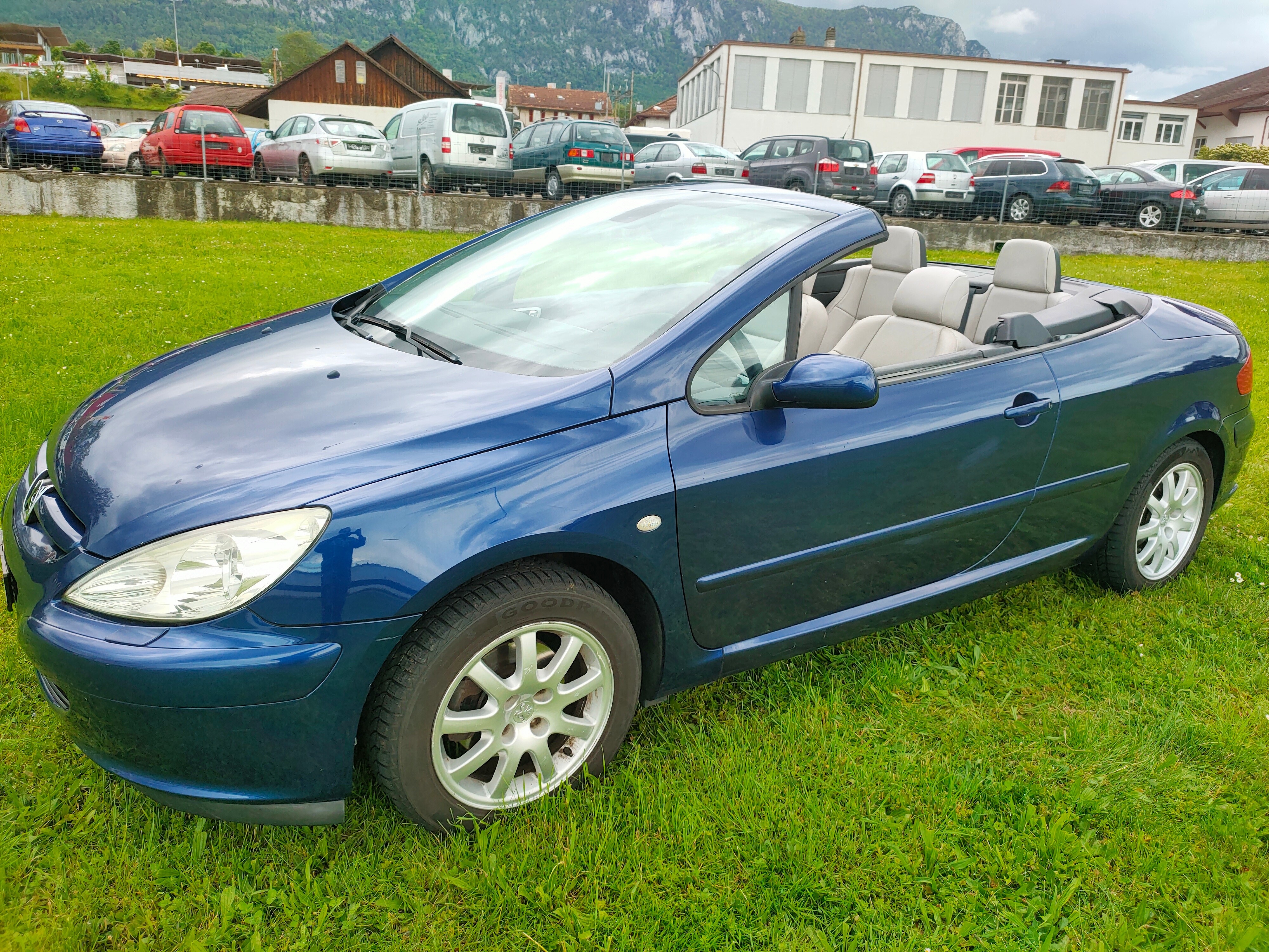 Car photo