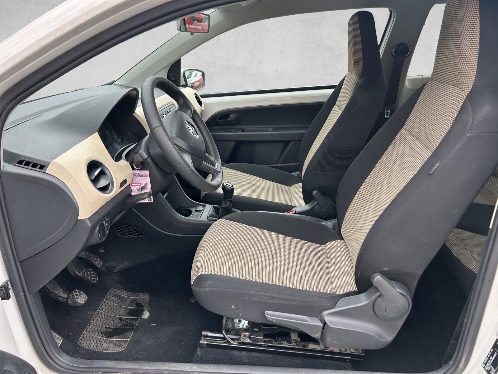SKODA Citigo 1.0 G-tec Active-image-10
