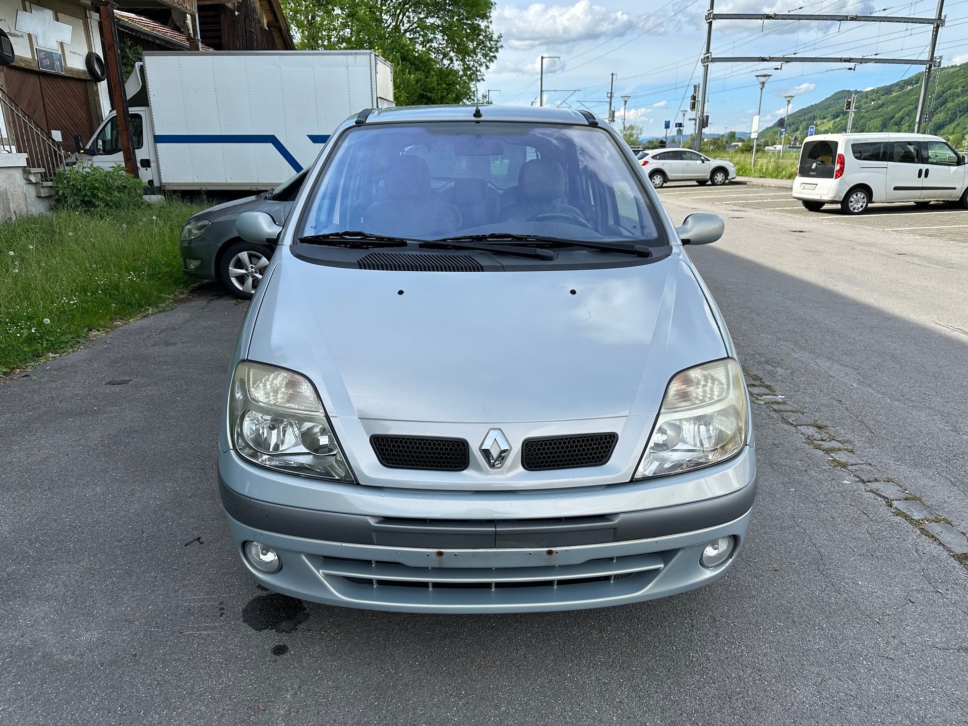 RENAULT Scénic 2.0 16V Privilège FIXPREIS-image-1