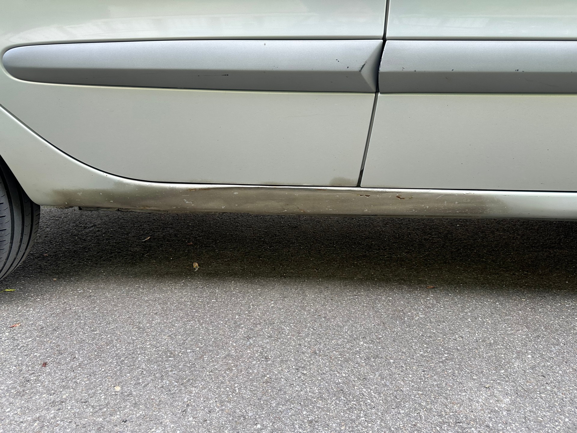 RENAULT Scénic 2.0 16V Privilège FIXPREIS-image-3