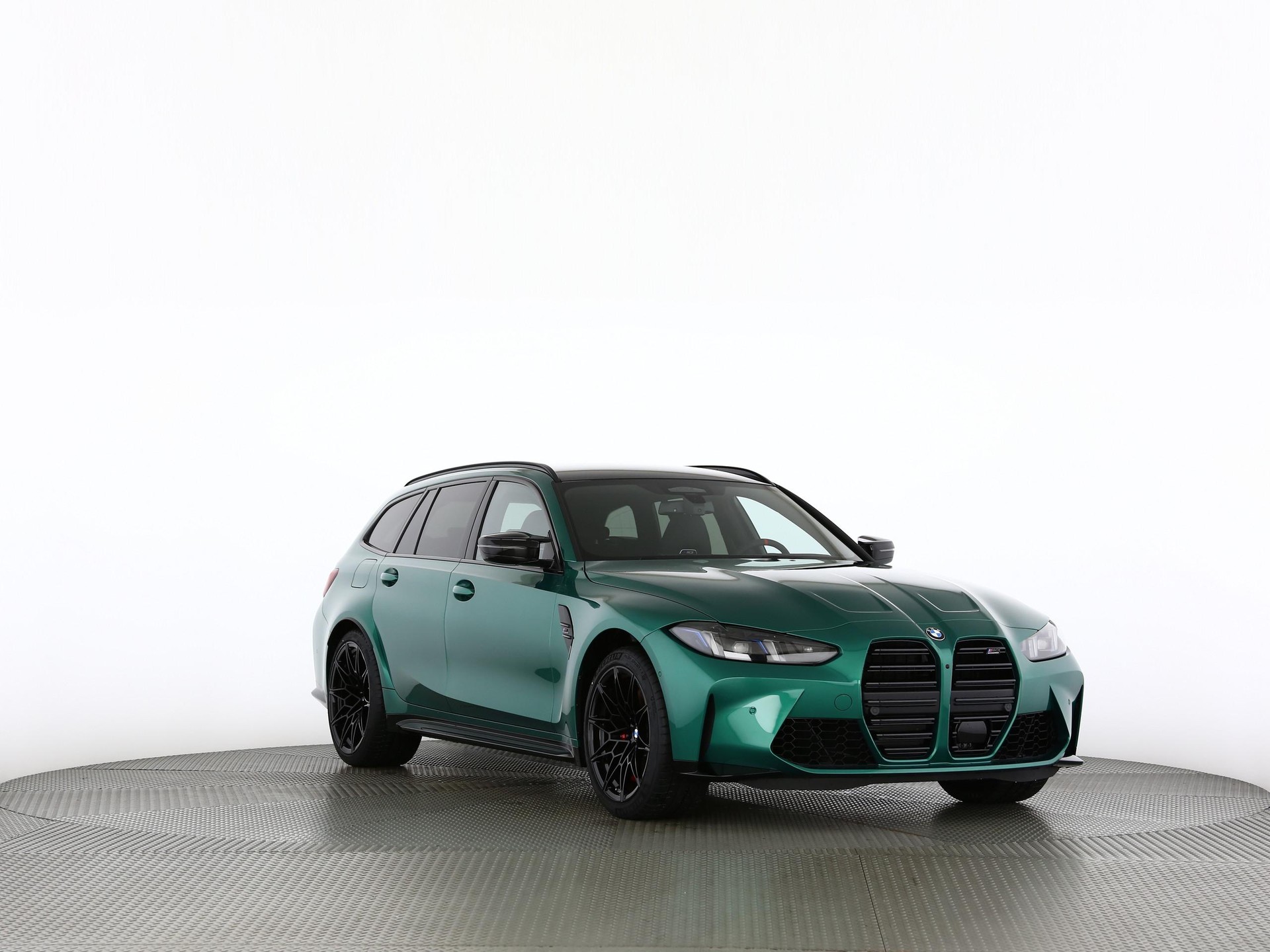 BMW M3 Competition xDrive Touring-image-27