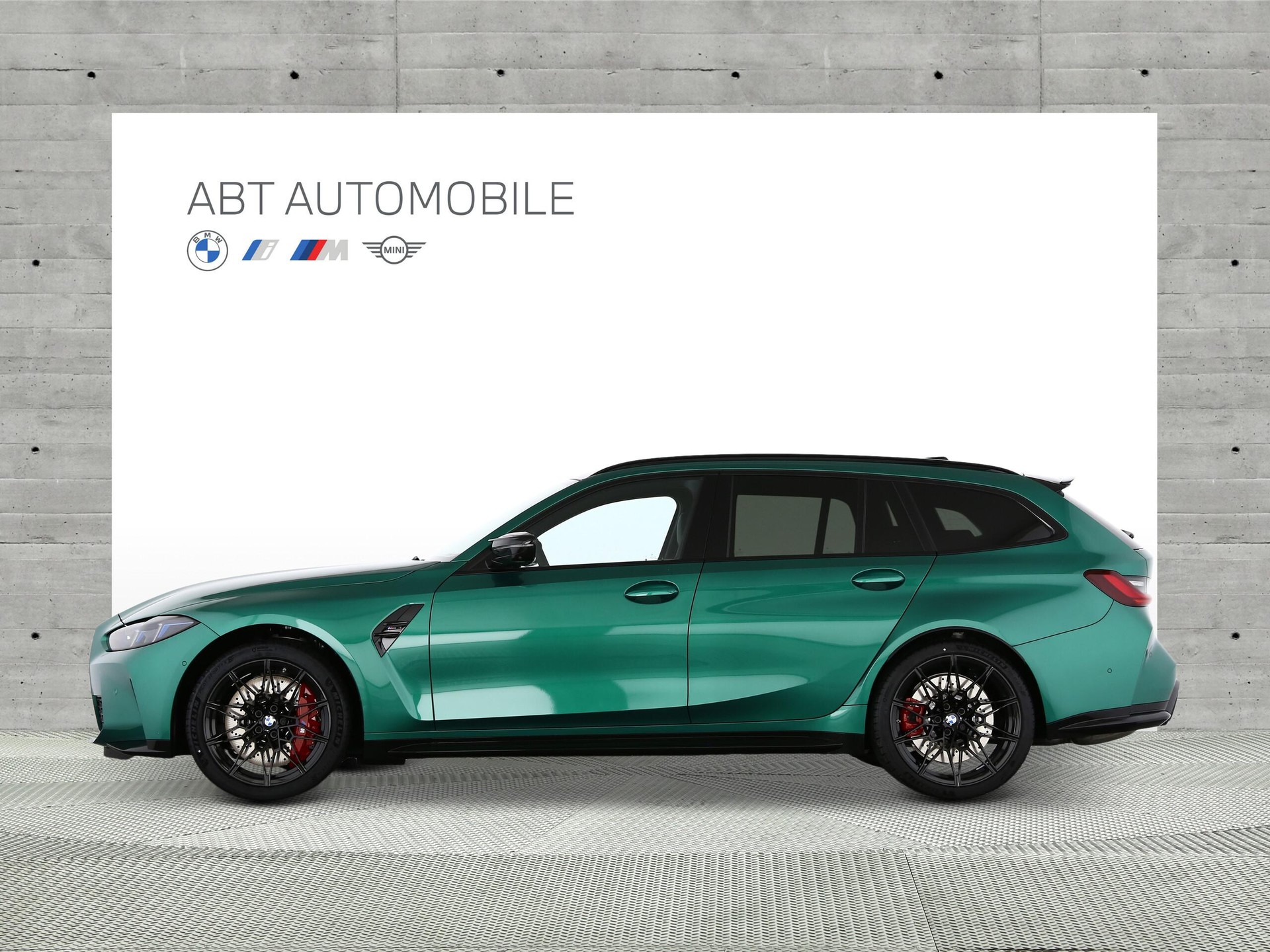 BMW M3 Competition xDrive Touring-image-1