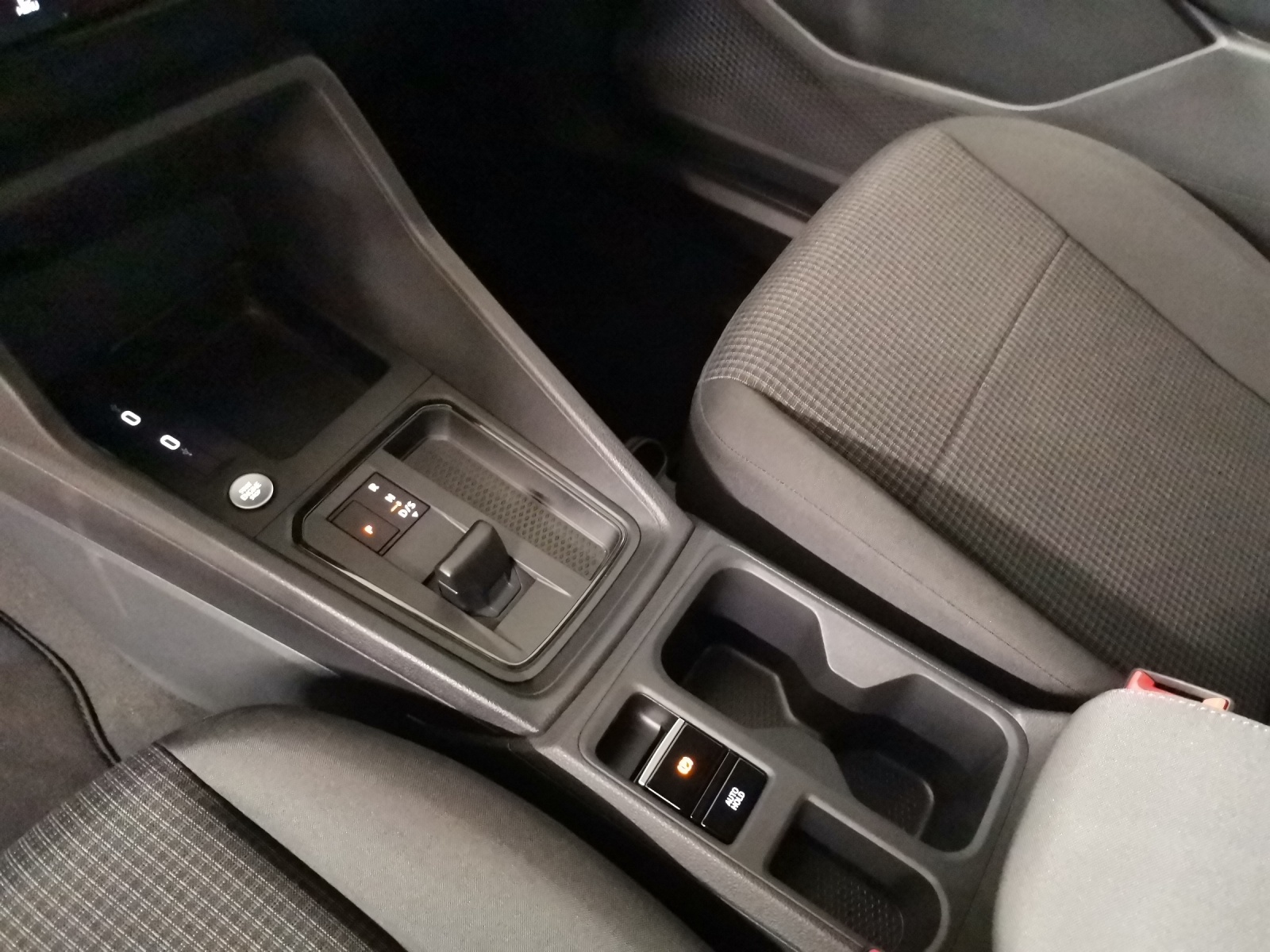 VW Caddy Maxi 1.5 TSI DSG-image-15