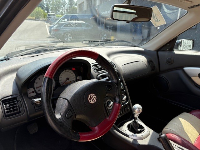 MG MGF 1.8i-16V VVC Silverstone-image-8