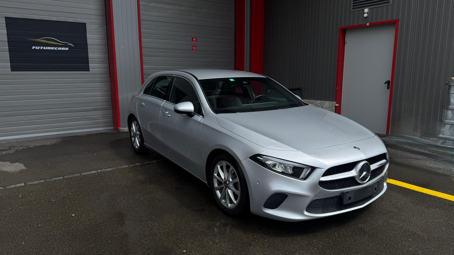 MERCEDES-BENZ A 200 Progressive 7G-DCT