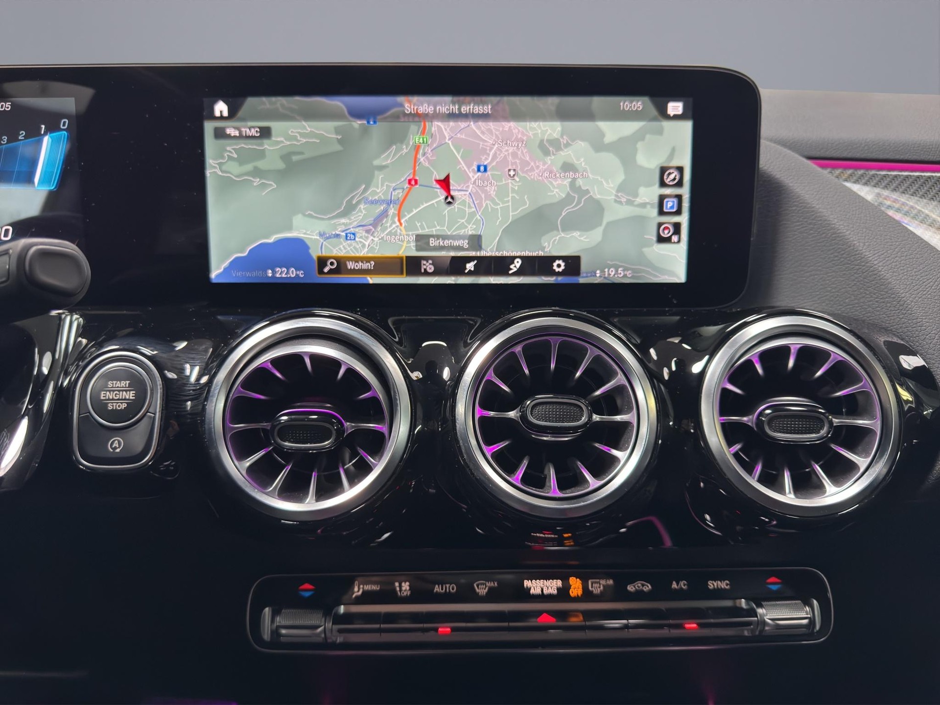 MERCEDES-BENZ GLA 35 AMG 4matic-image-21