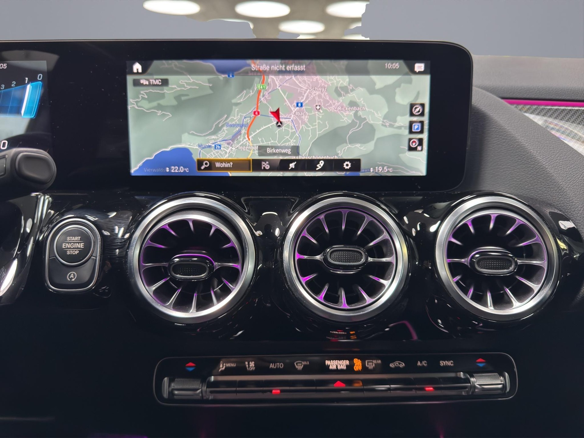 MERCEDES-BENZ GLA 35 AMG 4matic-image-14