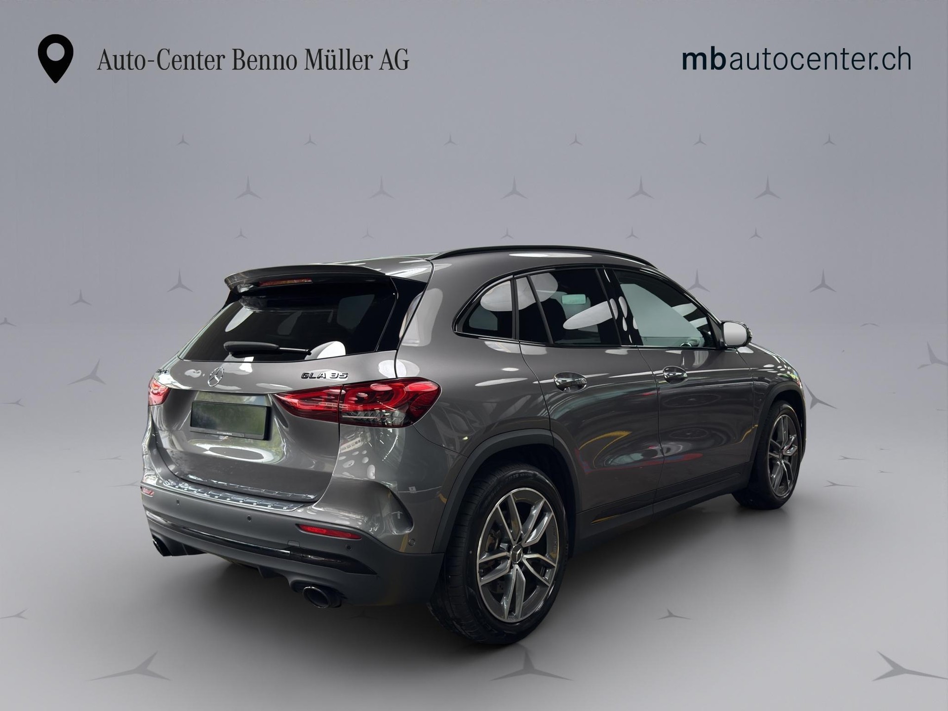 MERCEDES-BENZ GLA 35 AMG 4matic-image-4