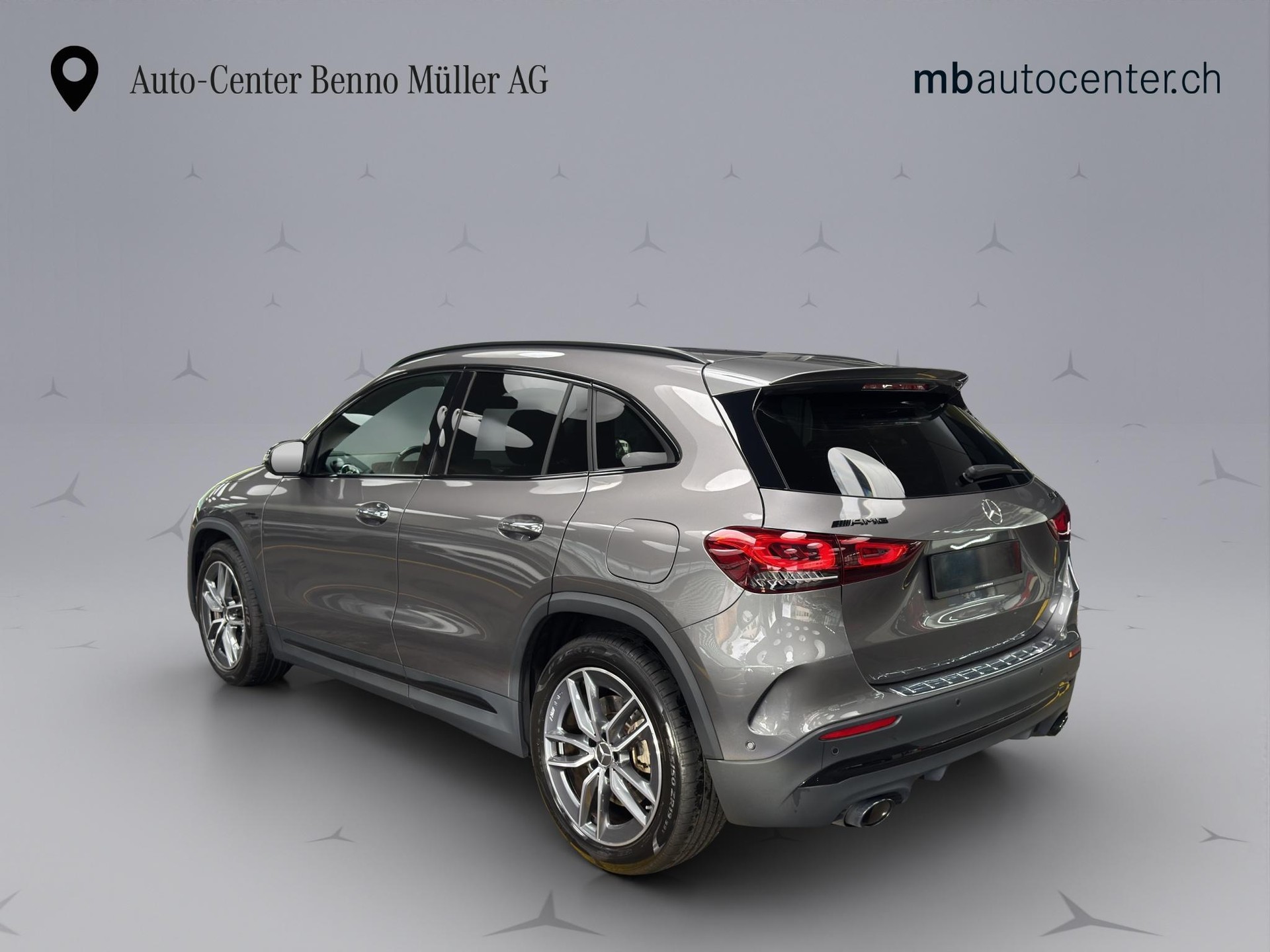 MERCEDES-BENZ GLA 35 AMG 4matic-image-2