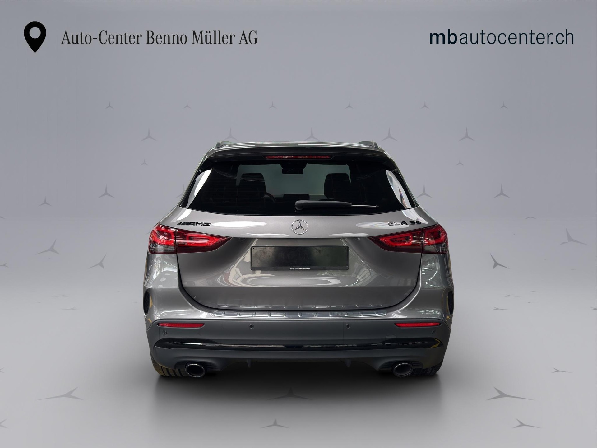 MERCEDES-BENZ GLA 35 AMG 4matic-image-3