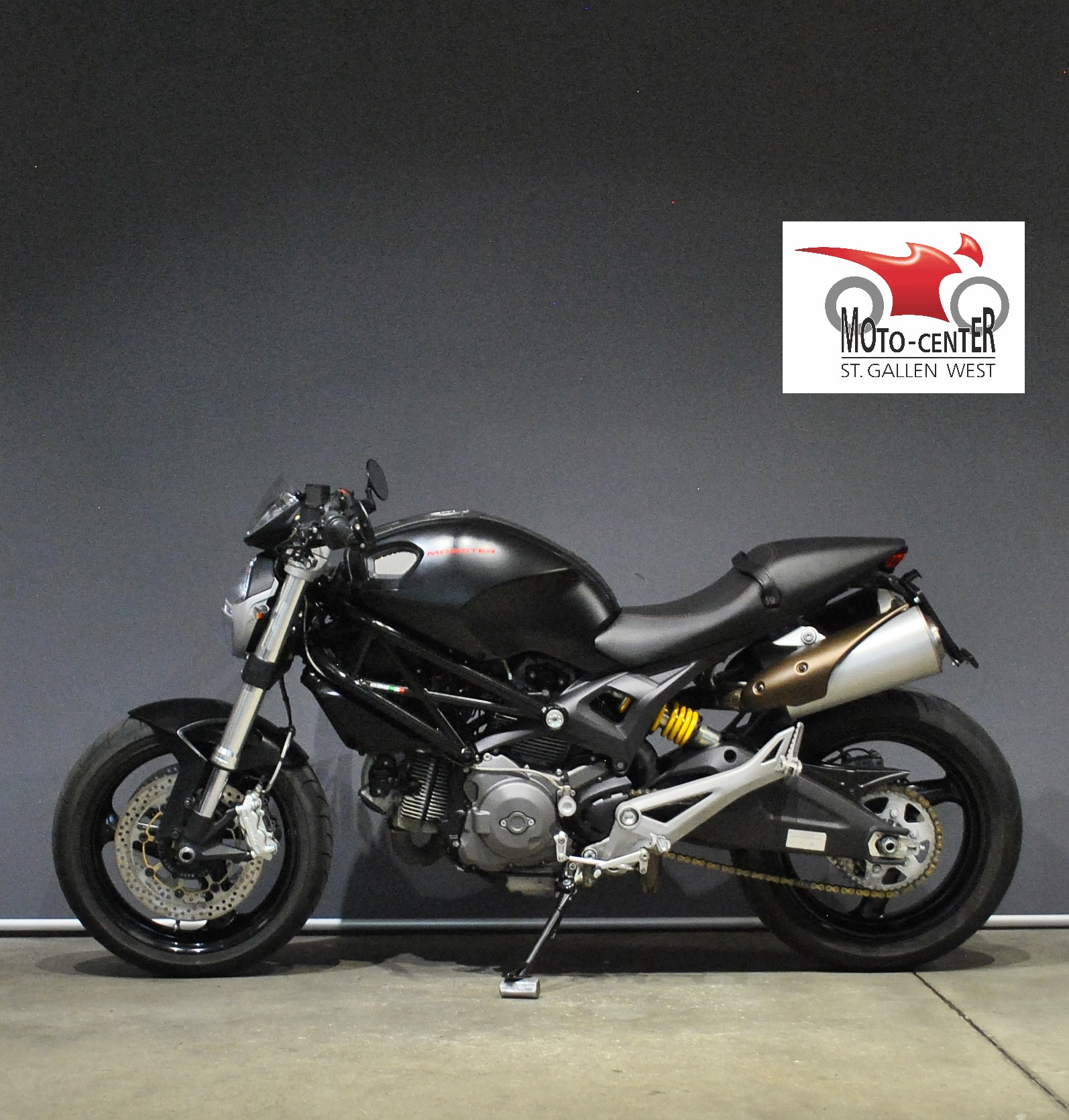 DUCATI Monster 696M ABS (25kW)-showroom-element-2