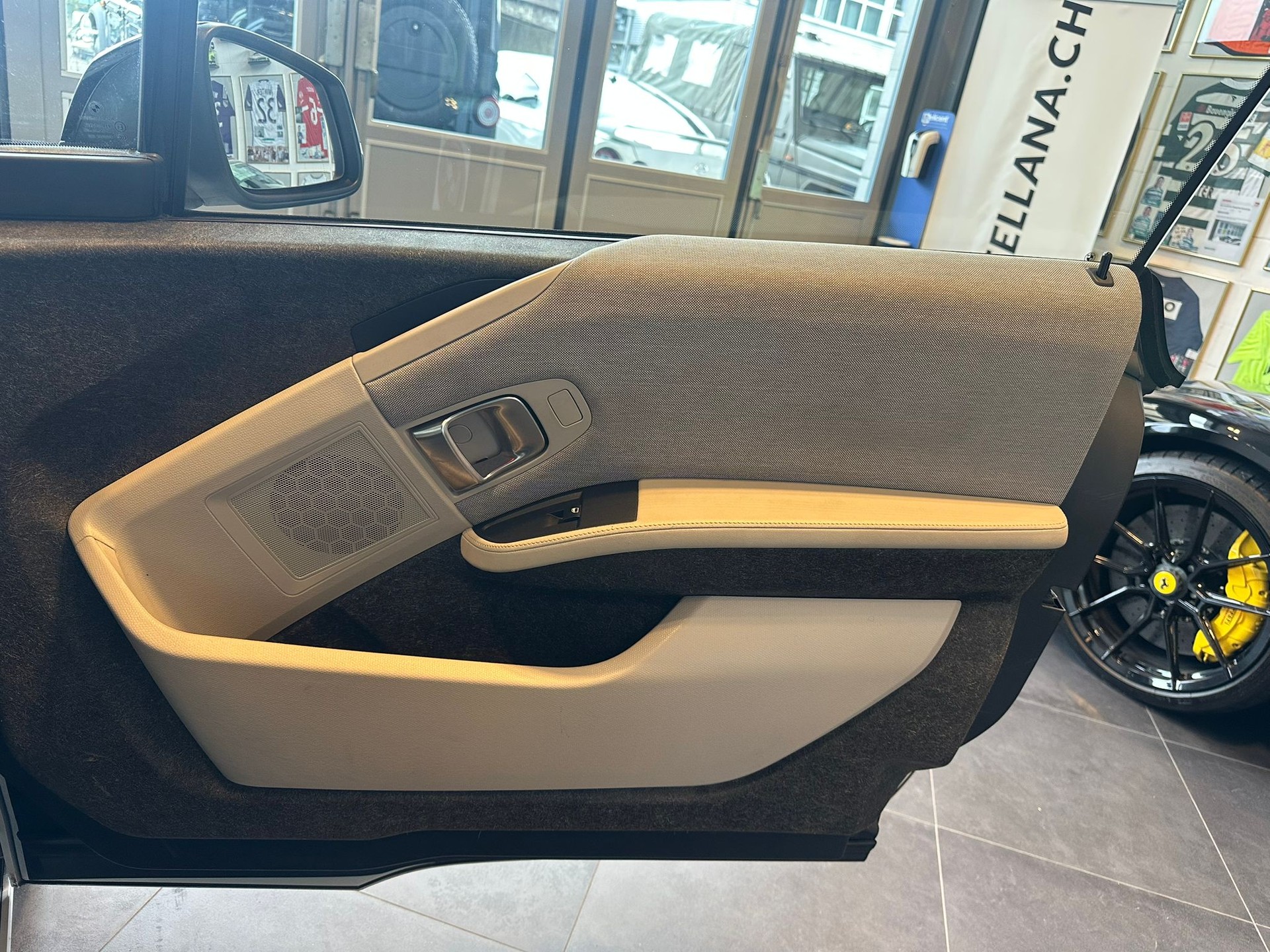 BMW i3 (60Ah) Range Extender-image-16