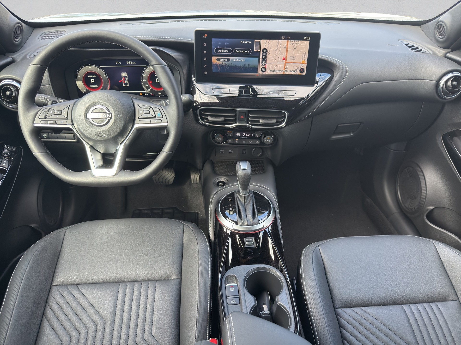 NISSAN Juke 1.6 FHEV Tekna-image-11