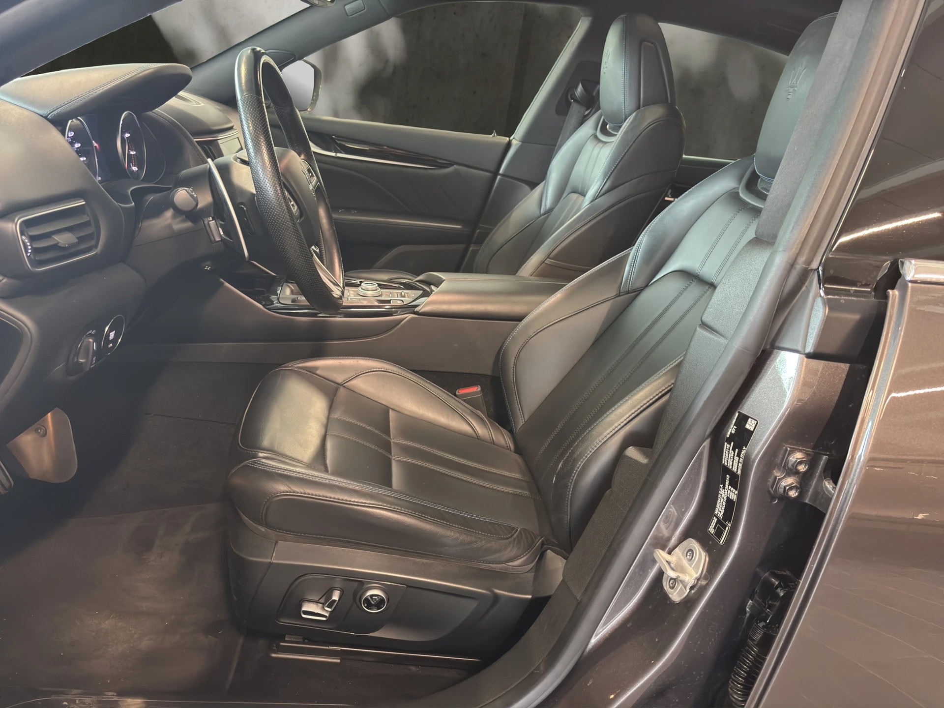 MASERATI Levante 2.0 MHEV GT Hybrid Automatica-image-8