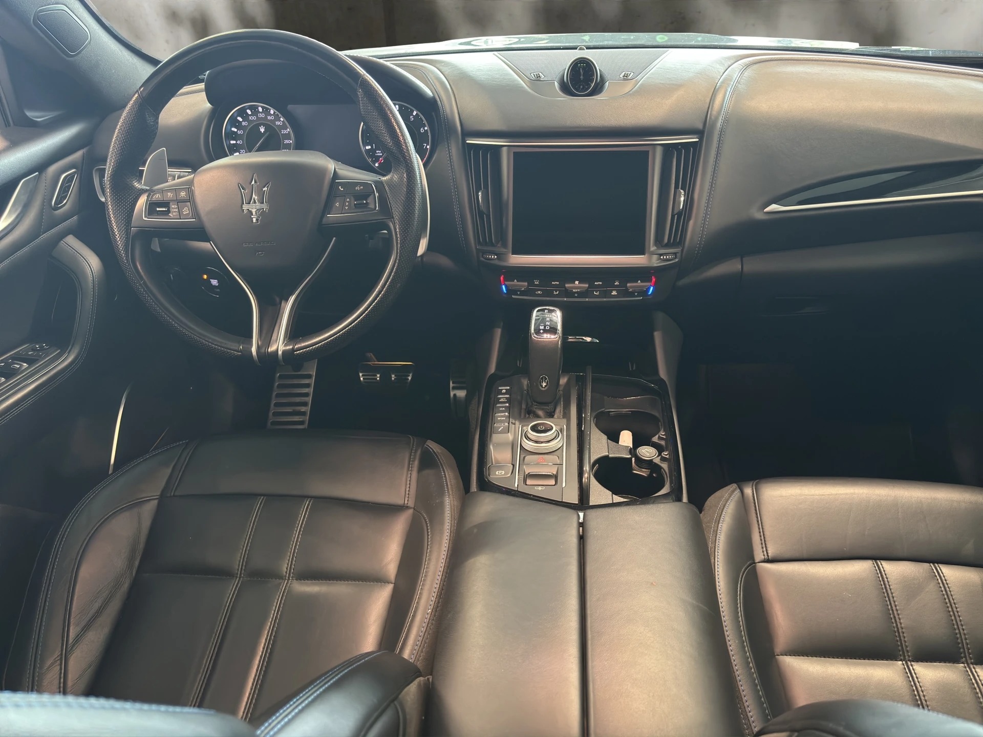 MASERATI Levante 2.0 MHEV GT Hybrid Automatica-image-9