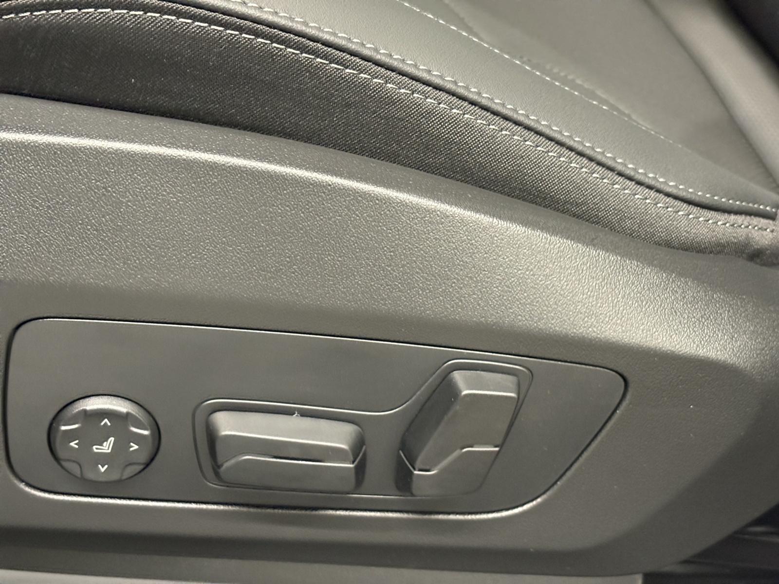 BMW 223i xDrive Active Tourer-image-19