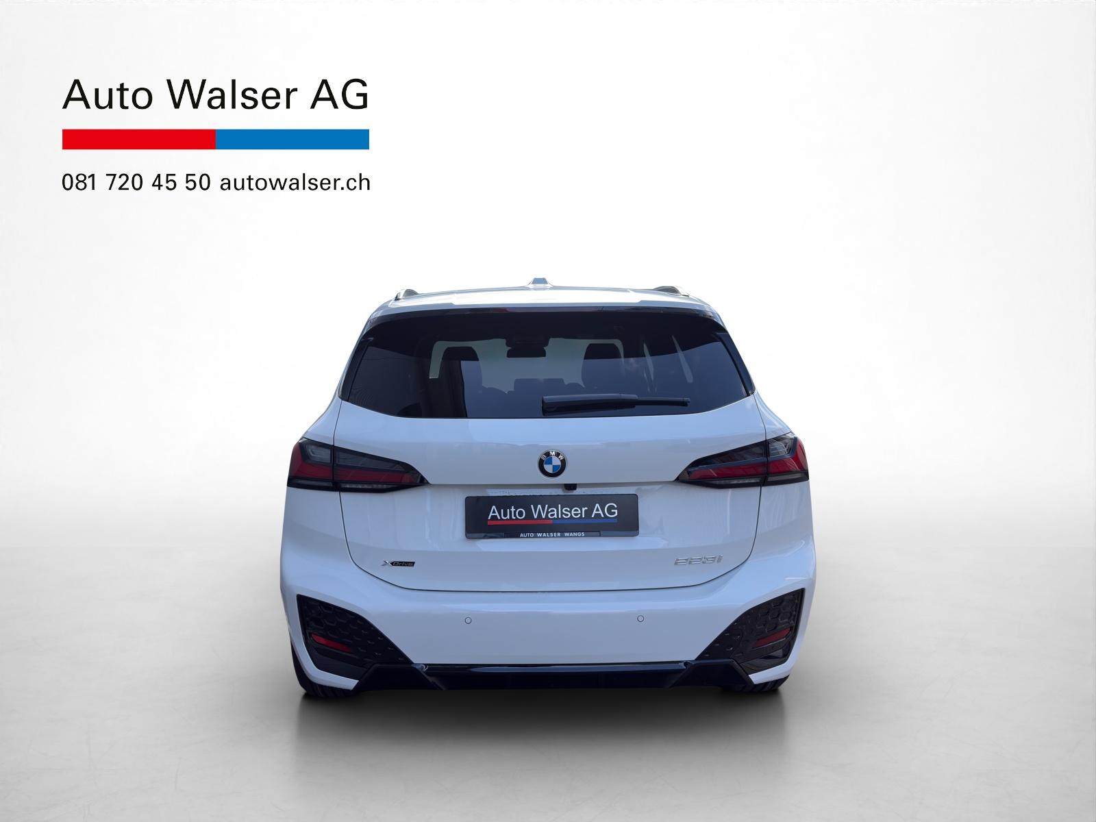 BMW 223i xDrive Active Tourer-image-3