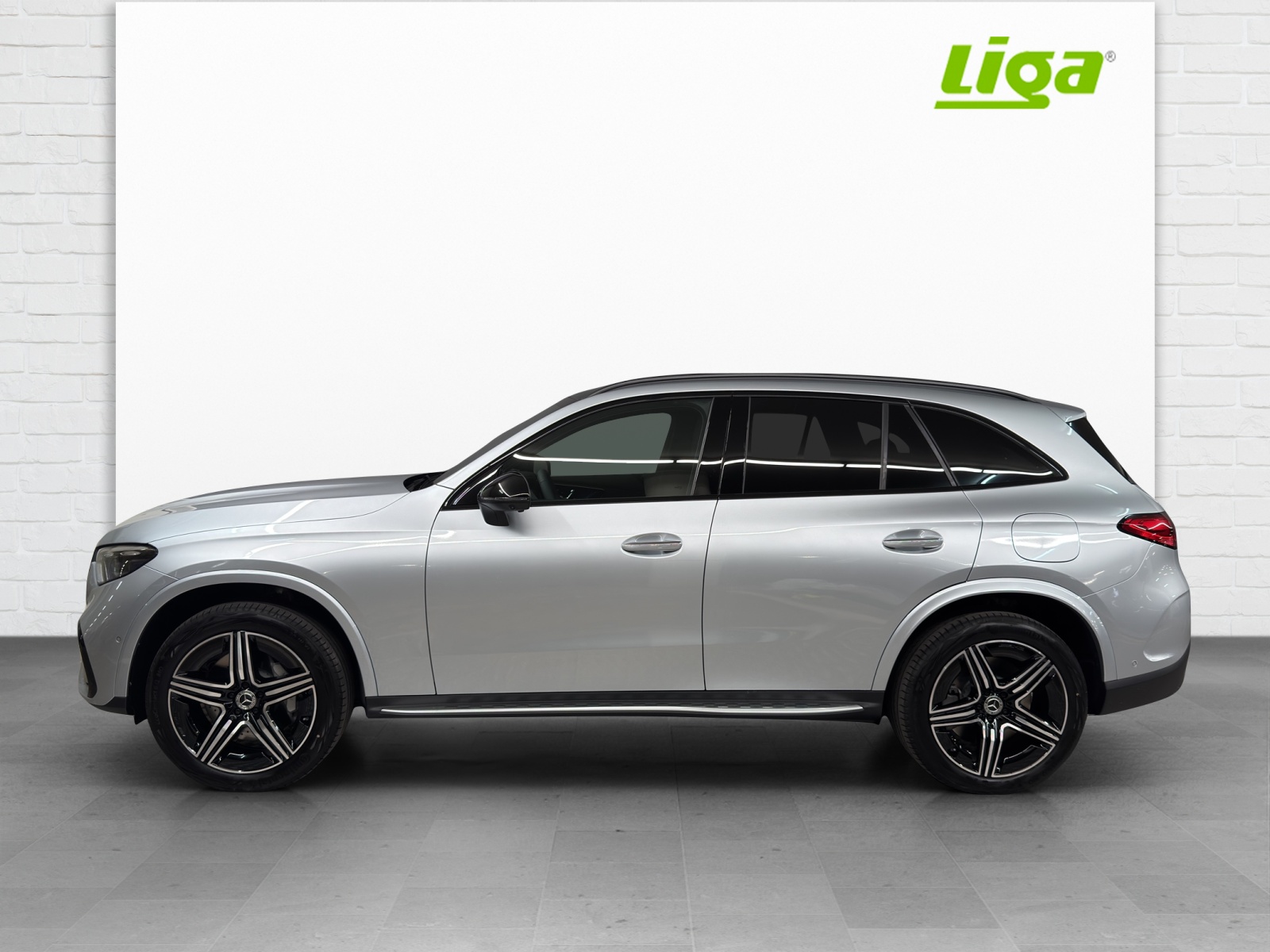 MERCEDES-BENZ GLC 400 e AMG Line 4Matic EQ Star-image-0