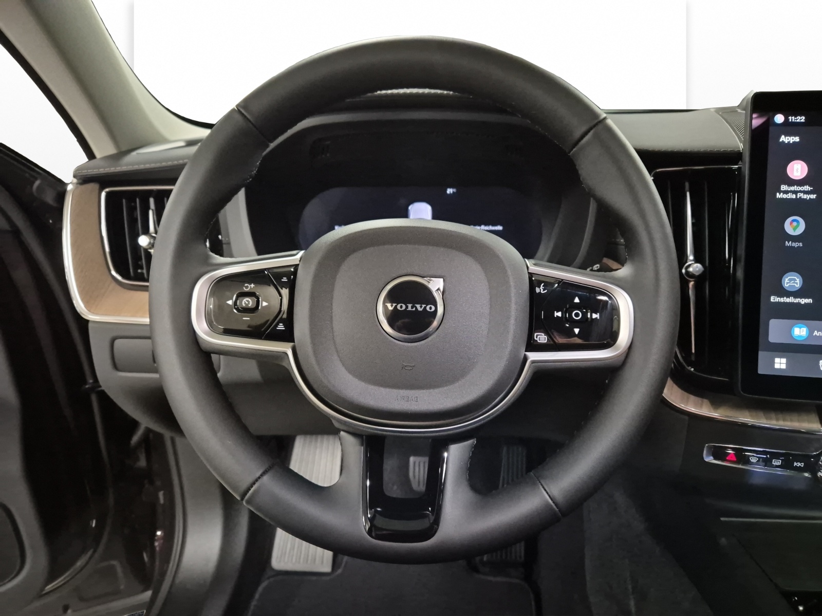 VOLVO XC60 2.0 T6 TE Ultra Dark eAWD-image-9