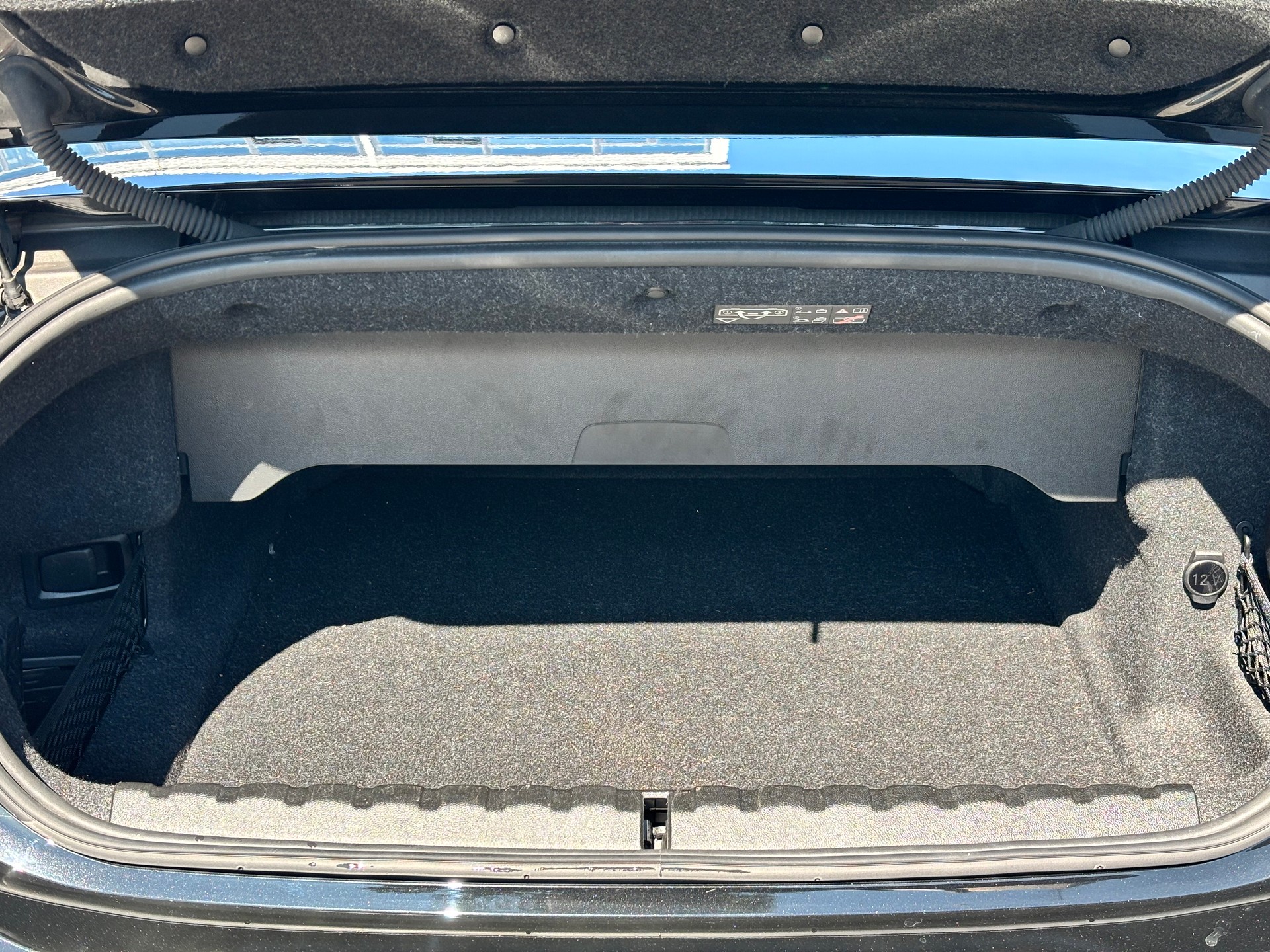 BMW M440i xDrive 48V Cabriolet Steptronic-image-15
