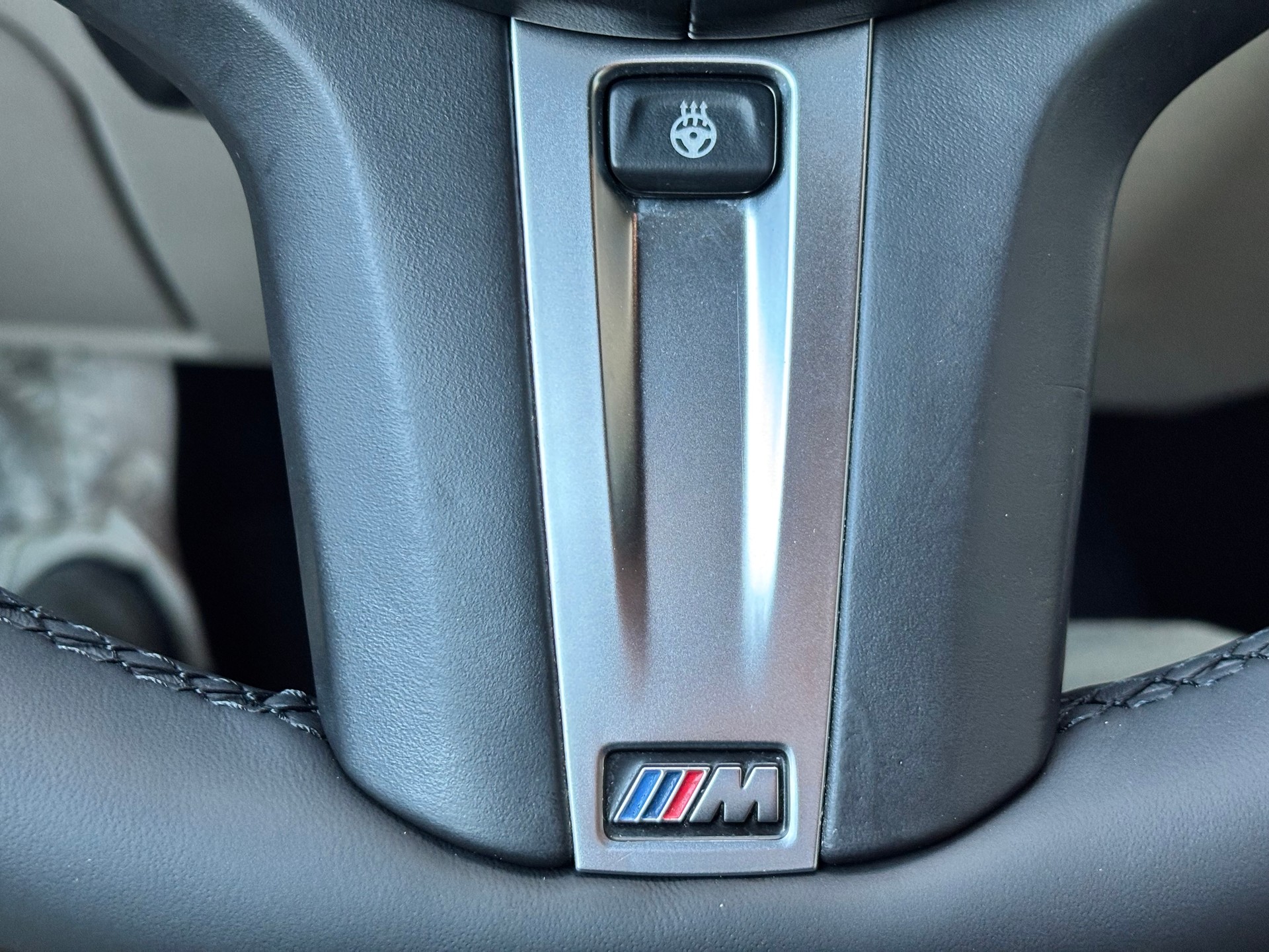 BMW M440i xDrive 48V Cabriolet Steptronic-image-26