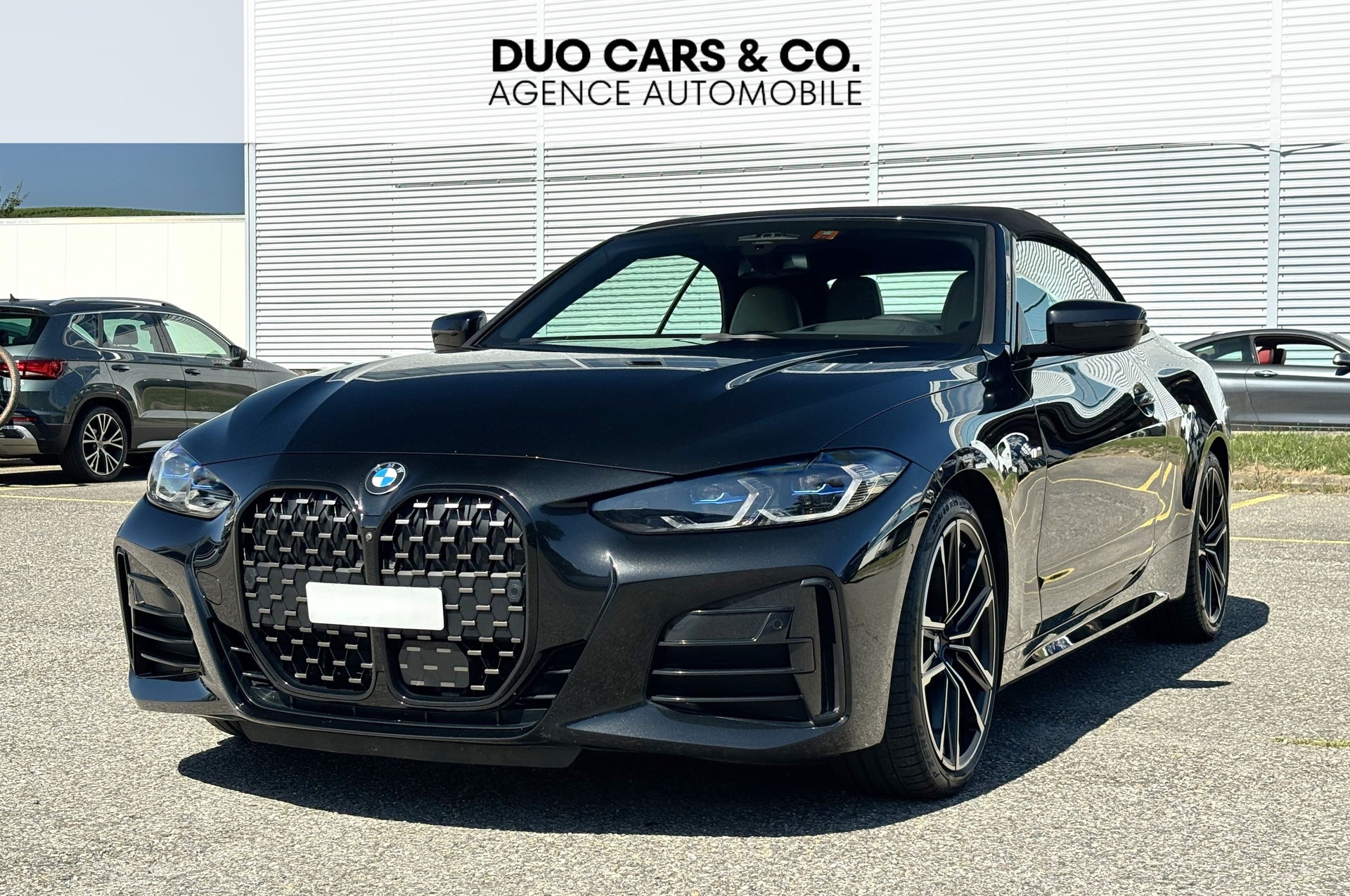 BMW M440i xDrive 48V Cabriolet Steptronic-image-0